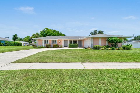 A home in Port St Lucie