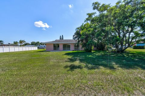 A home in Port St Lucie