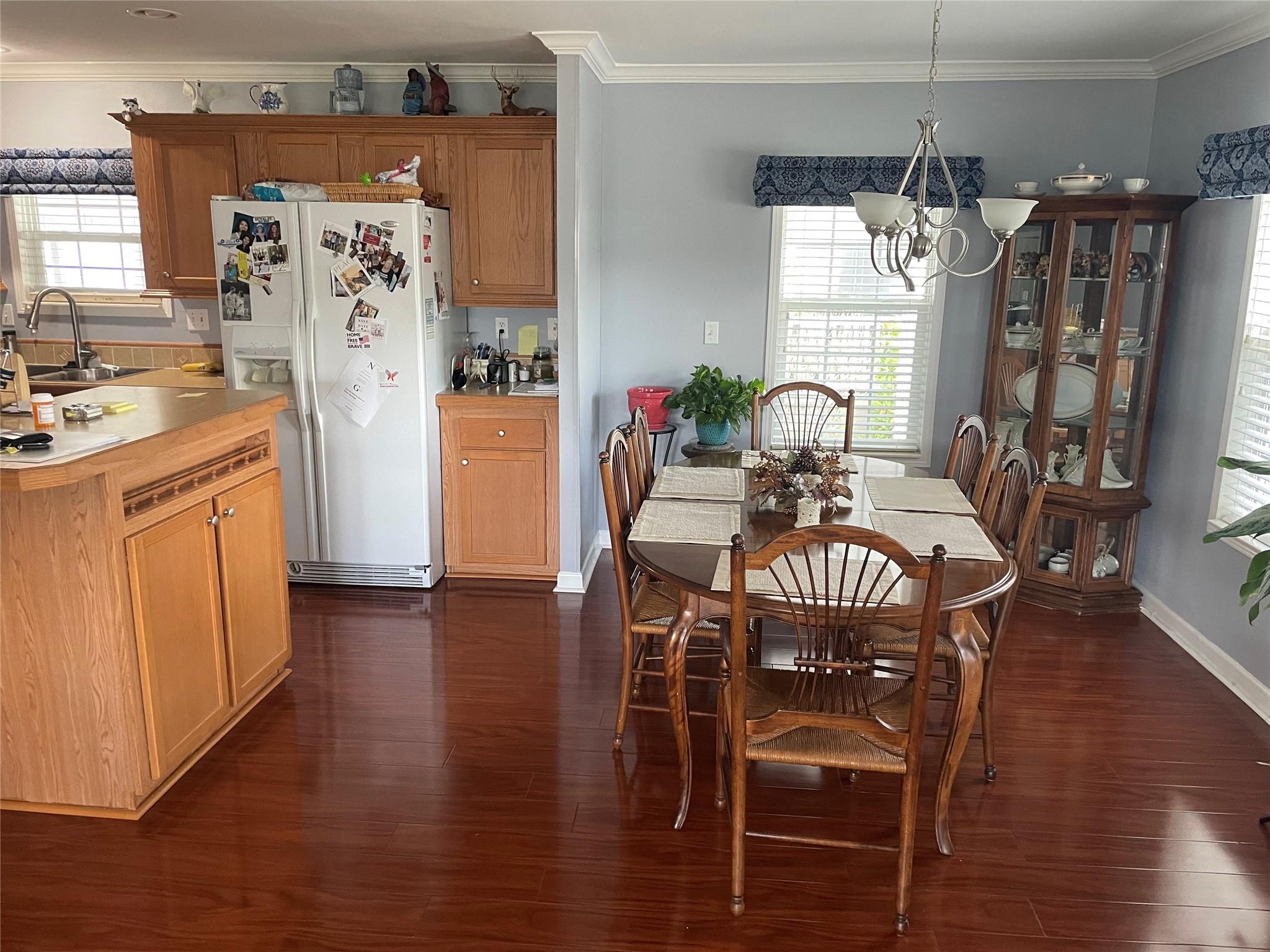 1881 SW 83rd Ave, Davie, FL, 33324/$314,900 4 1881 SW 83rd Ave