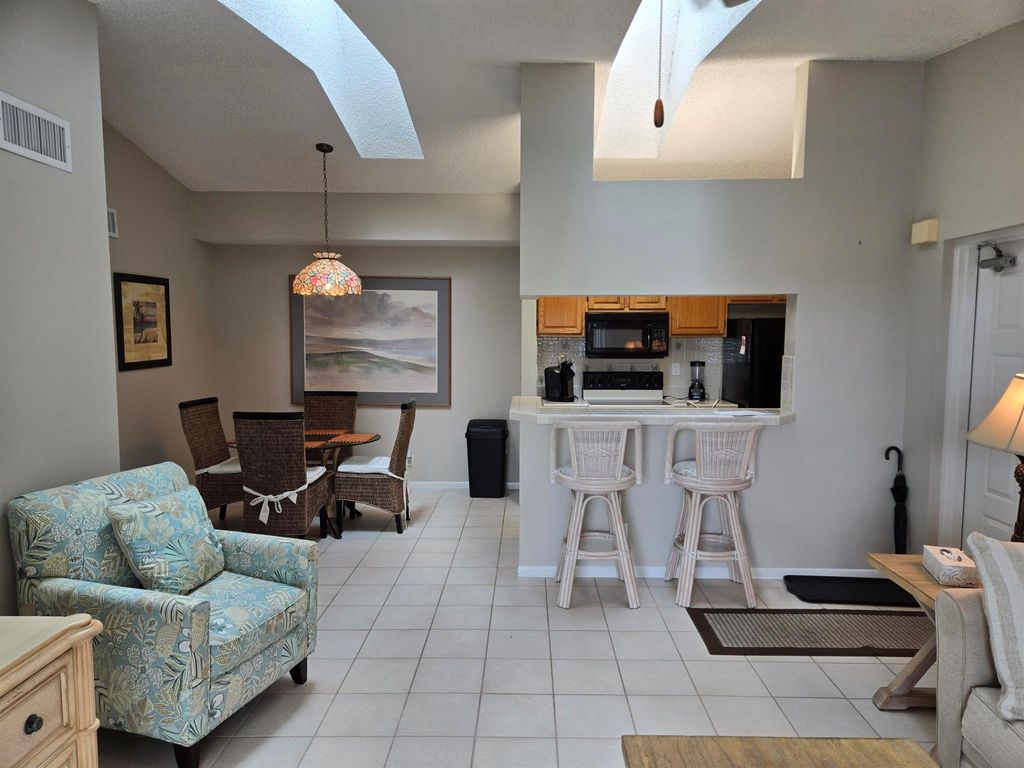 Photo of 2512 SE Anchorage Cove #F-3, Port St Lucie, FL 34952 (MLS # R11128106)