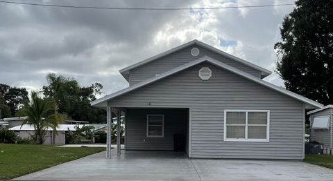 A home in Okeechobee