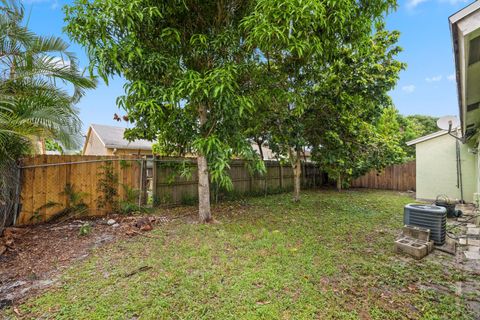 A home in Lake Worth