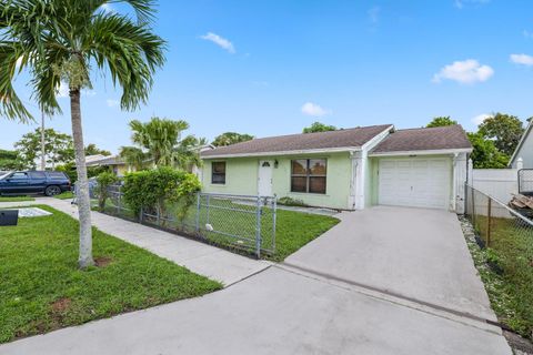 A home in Lake Worth