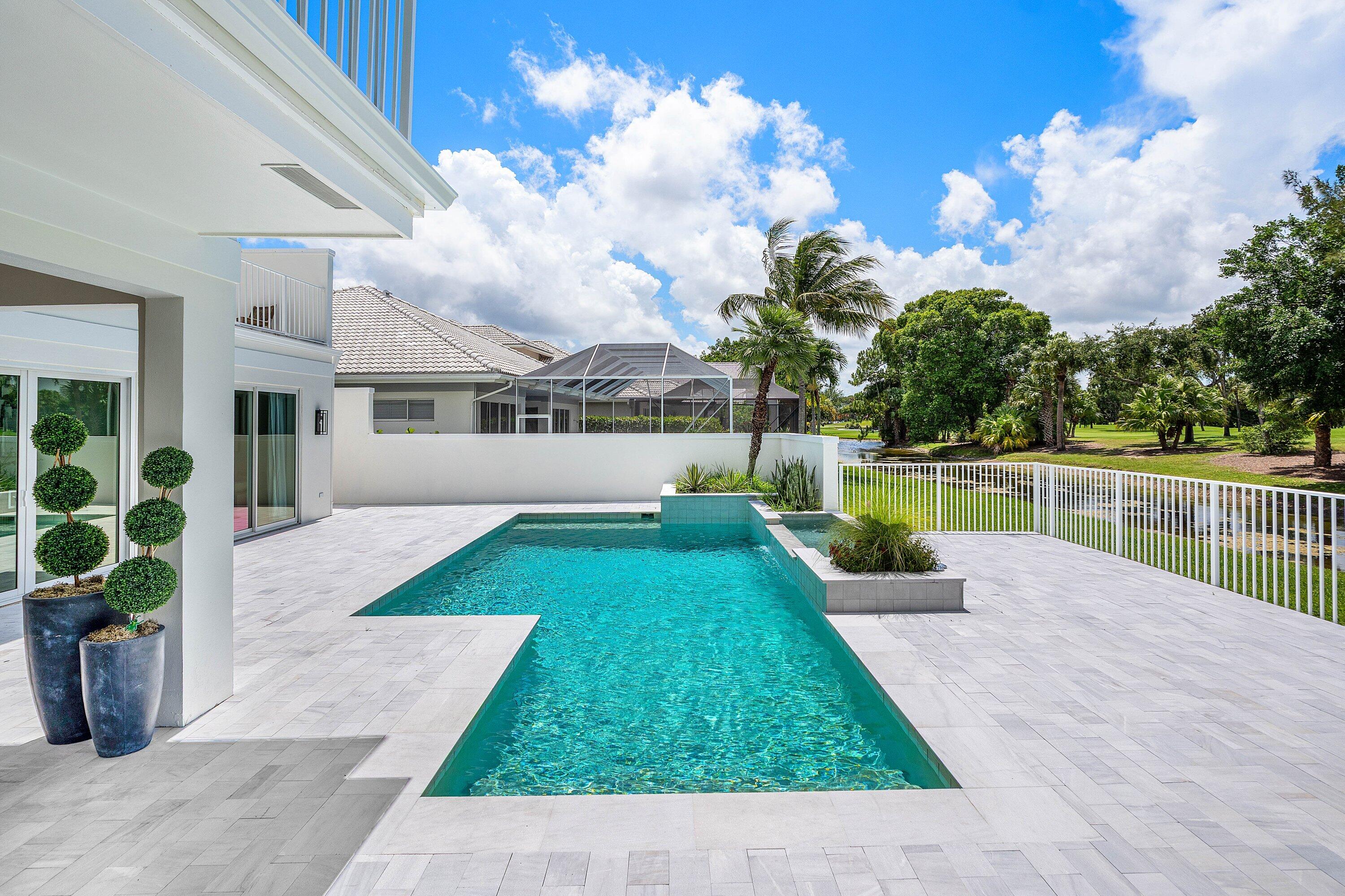 BREAKERS WEST 9 - Residential