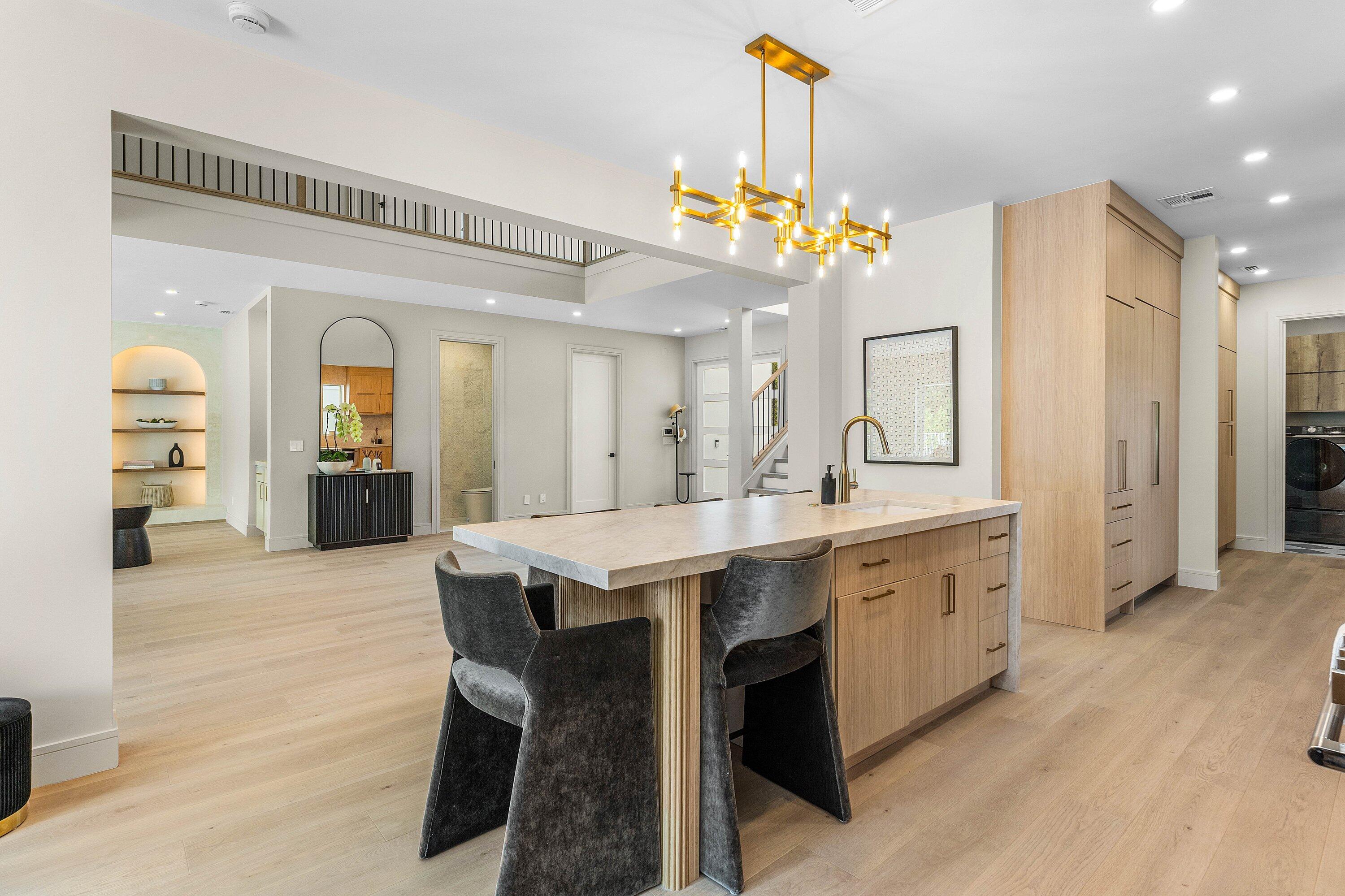 BREAKERS WEST 9 - Residential