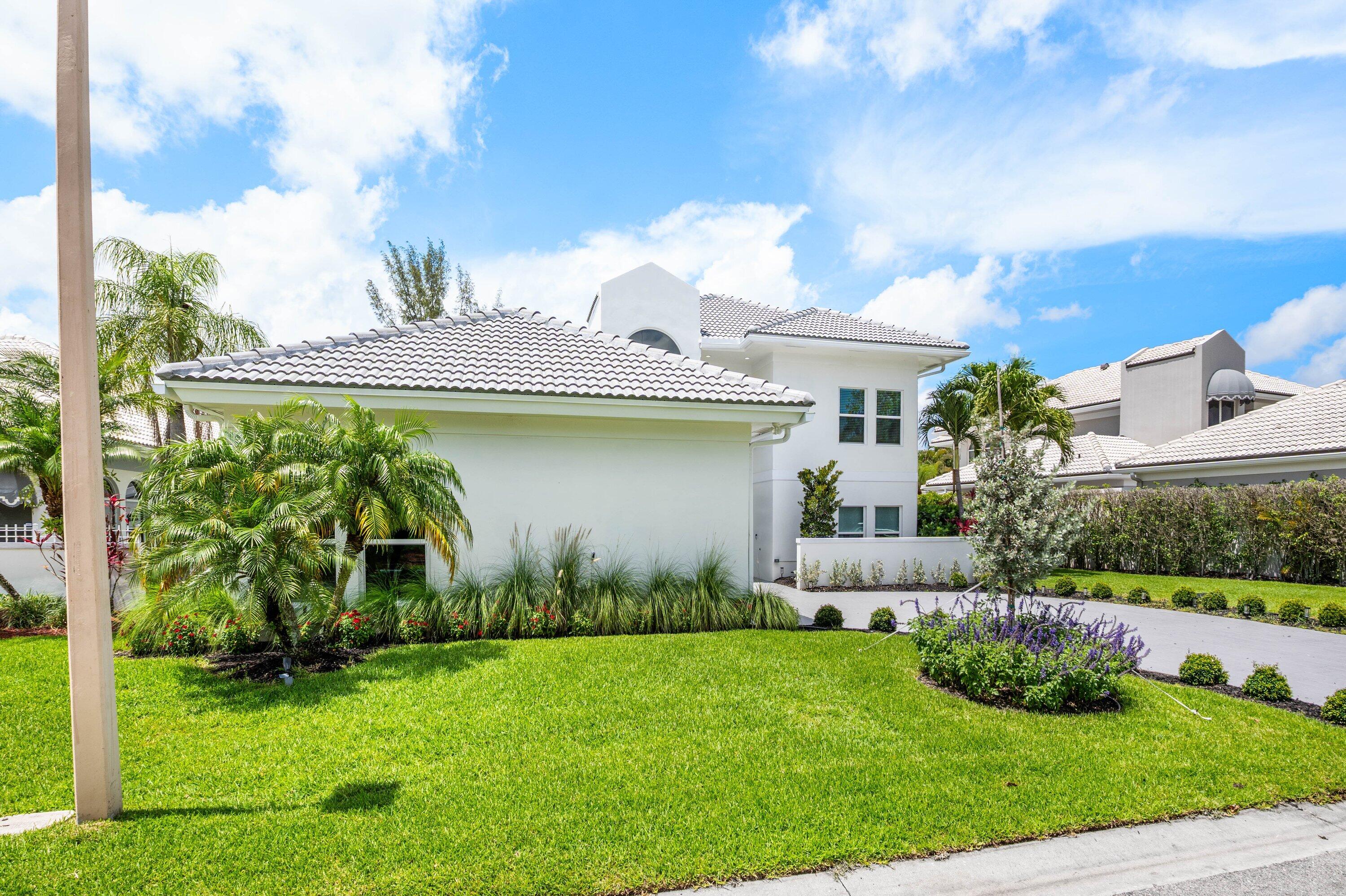 BREAKERS WEST 9 - Residential