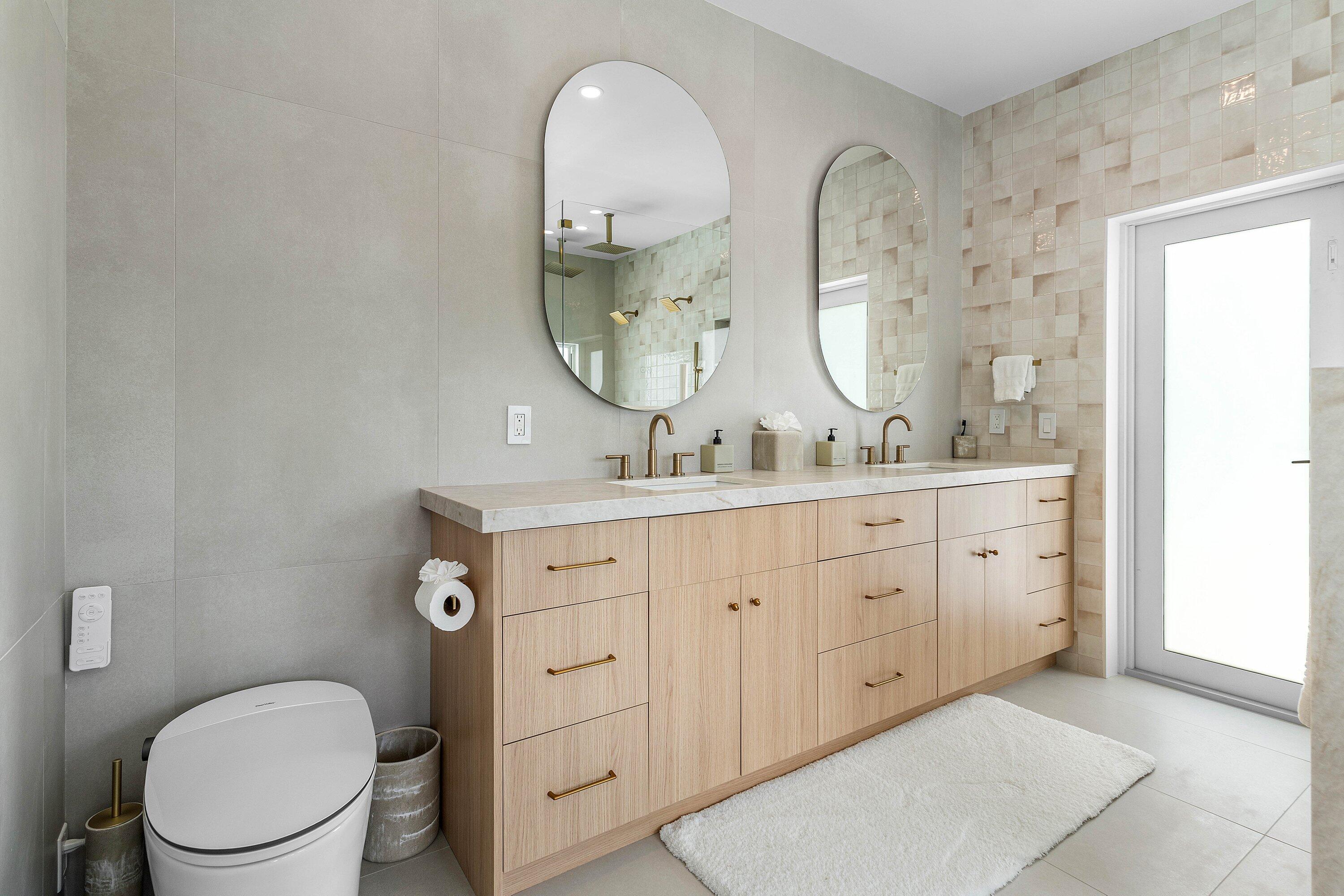 BREAKERS WEST 9 - Residential
