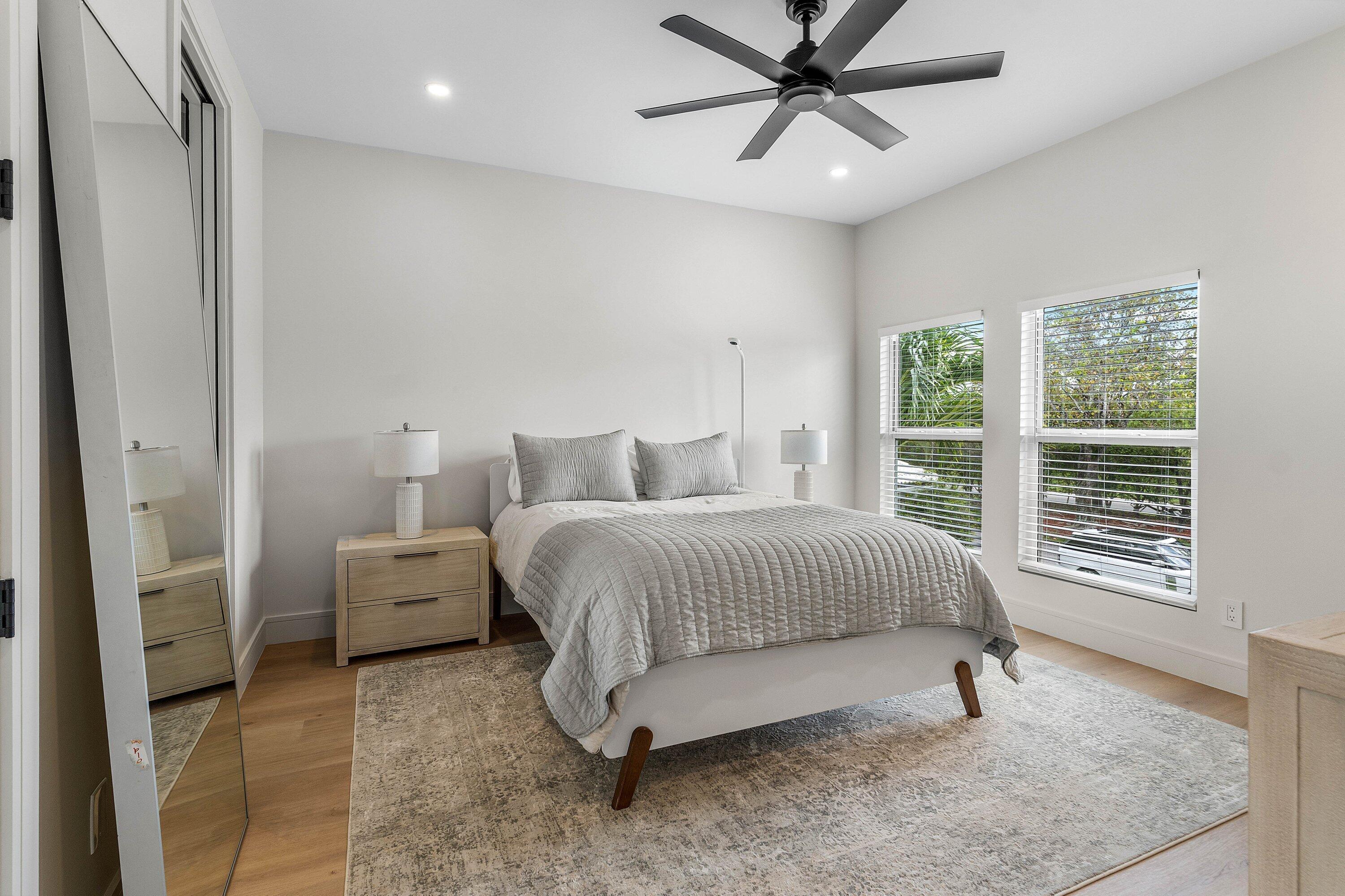 BREAKERS WEST 9 - Residential