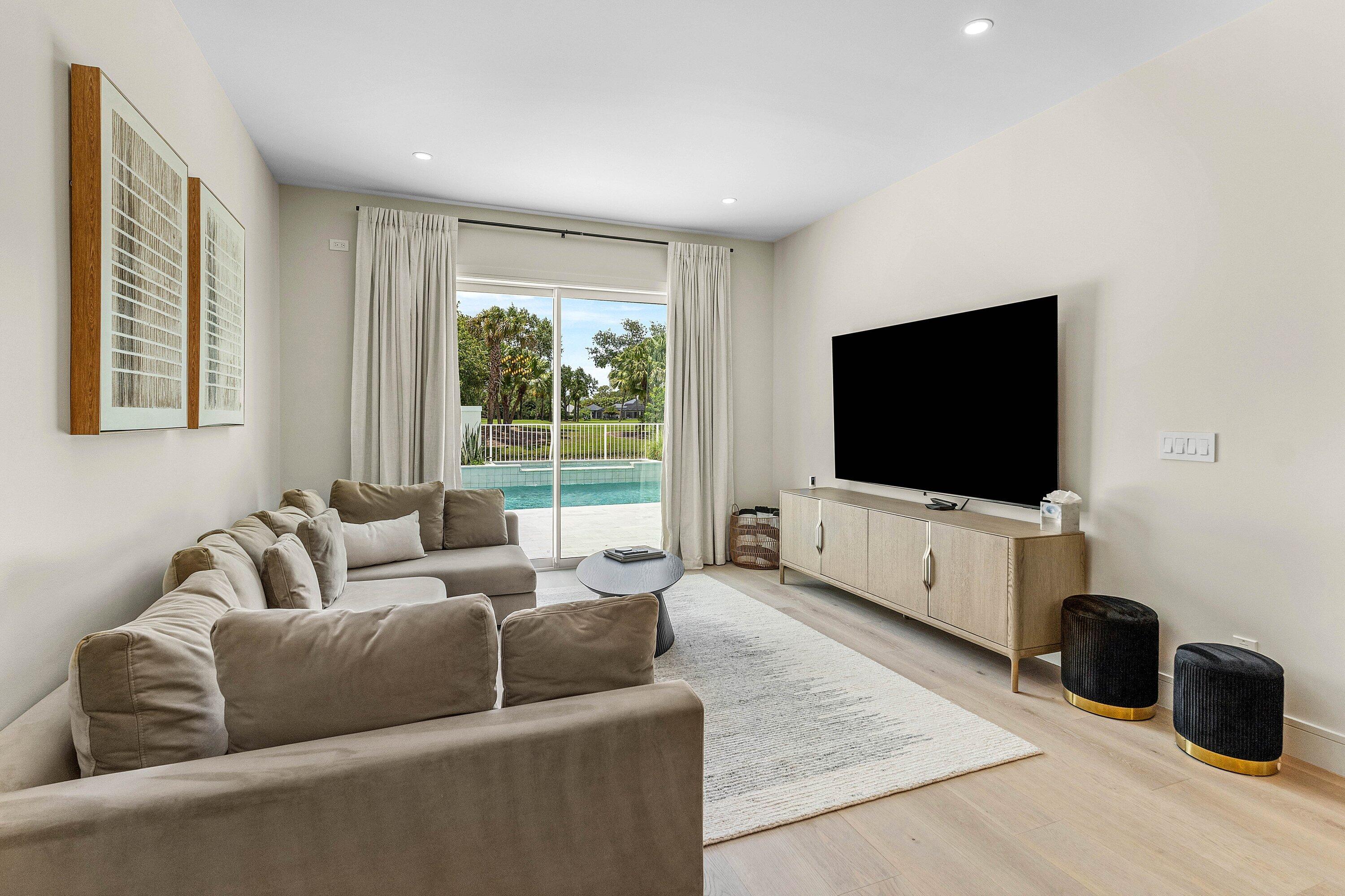 BREAKERS WEST 9 - Residential