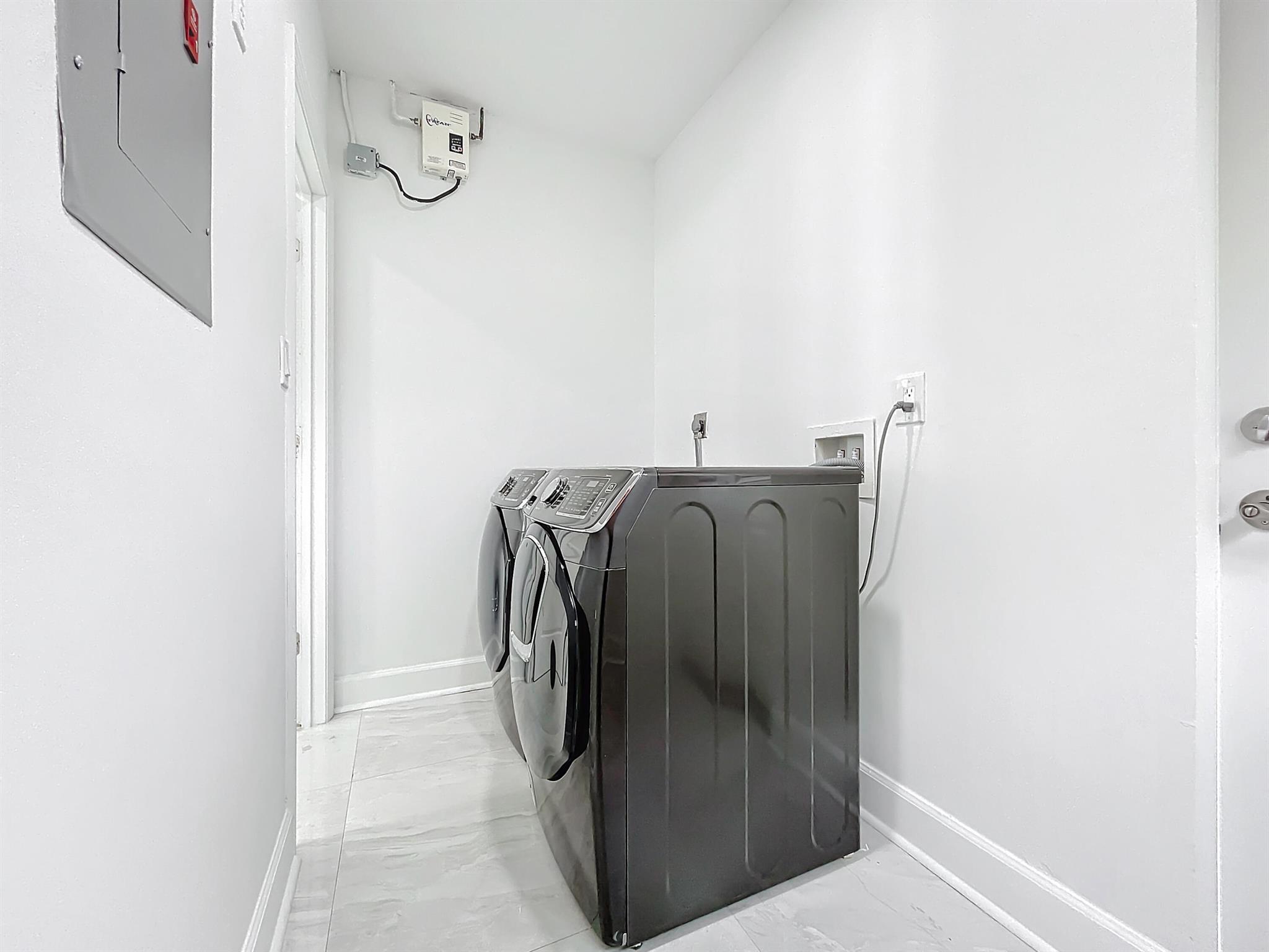 WINONA PARK 1ST ADDN - Residential