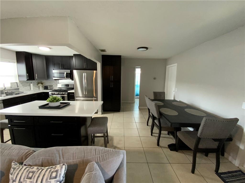 Sunrise Golf Village Sec - Residential