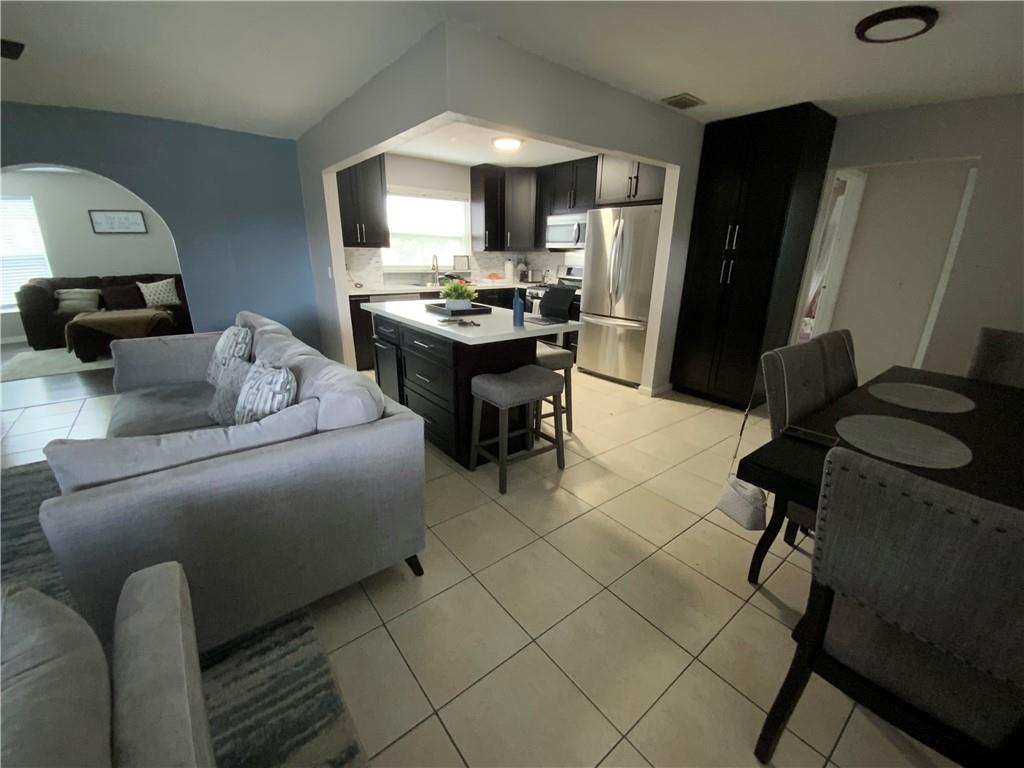 Sunrise Golf Village Sec - Residential