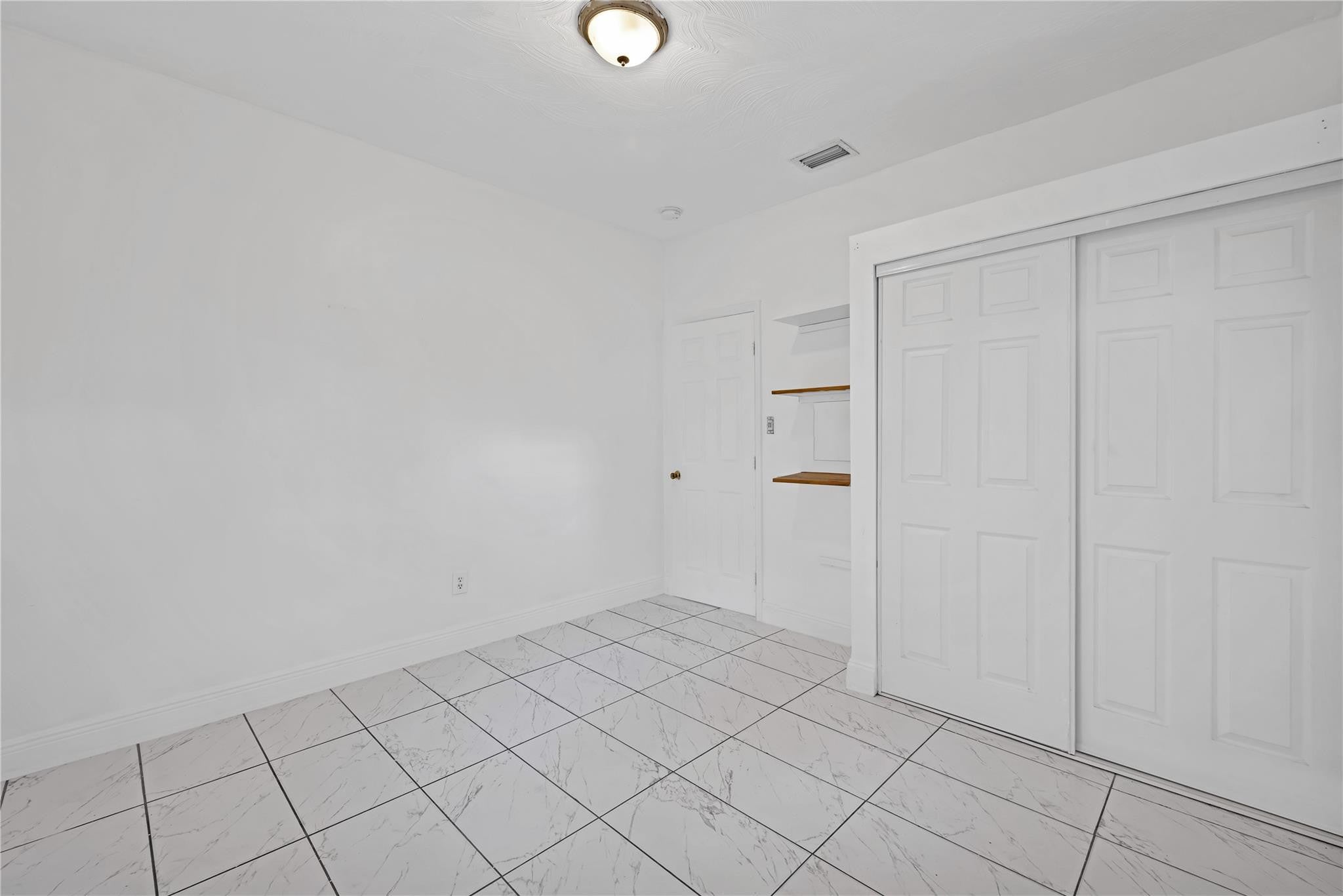 1114 NW 39th Street