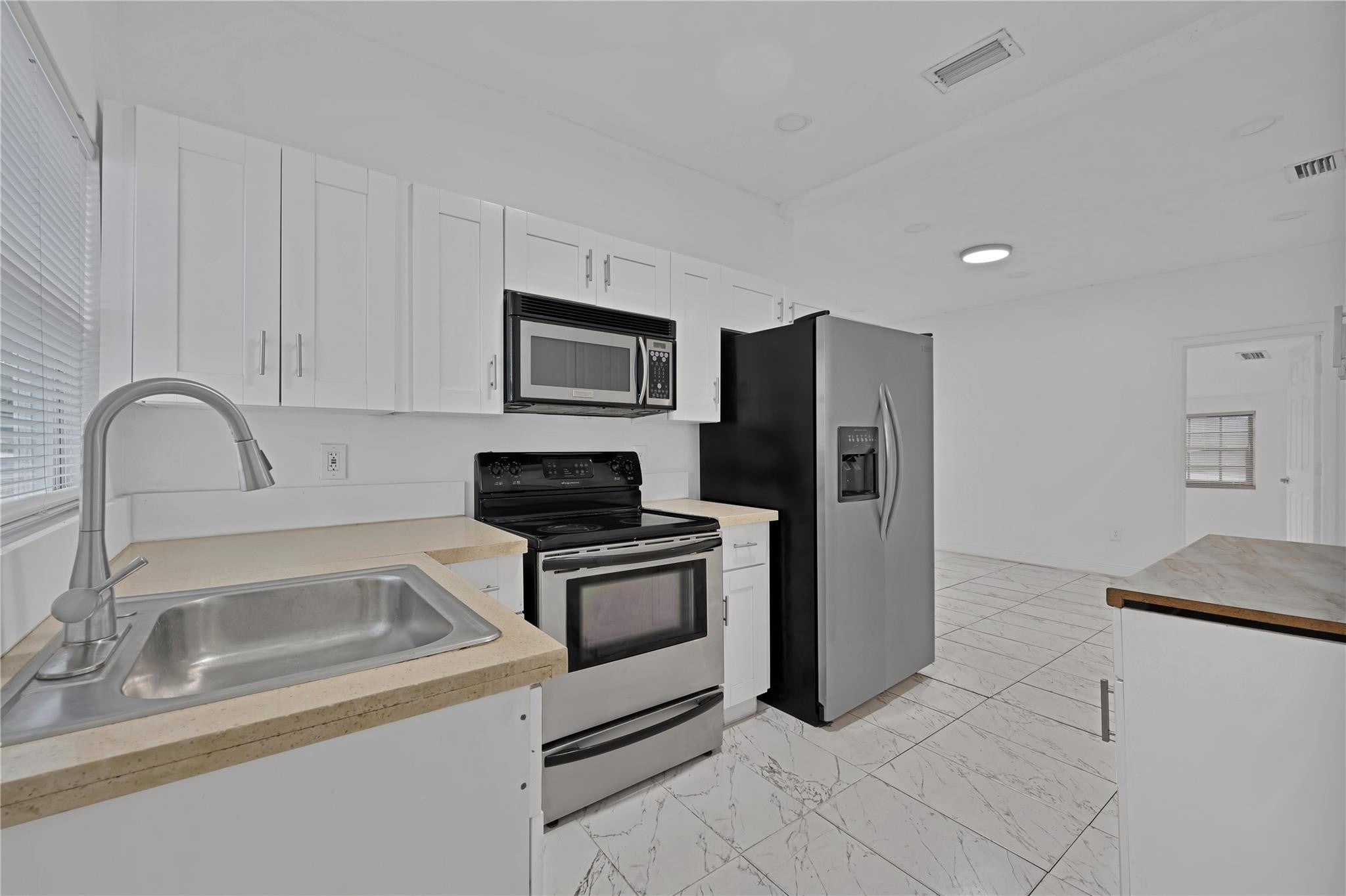 1114 NW 39th Street