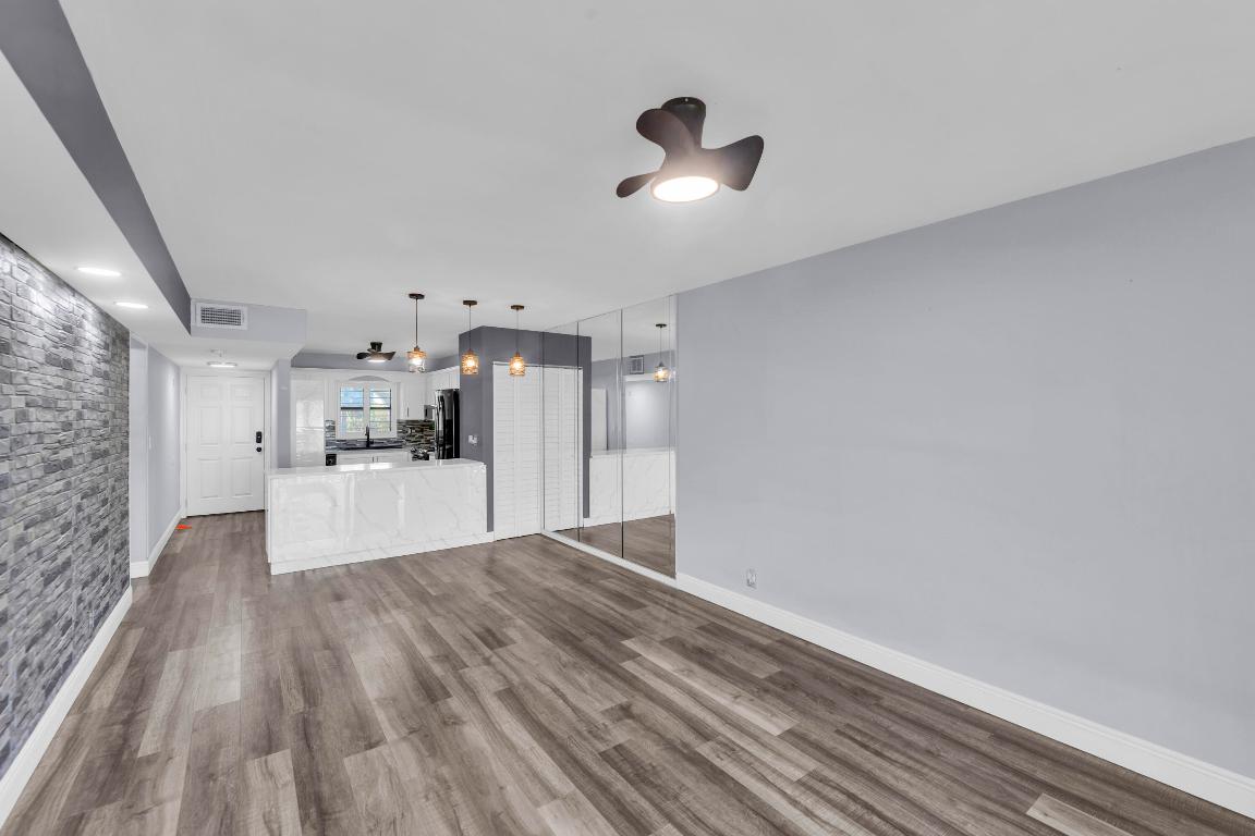 VENETIAN TERRACE CONDO - Residential