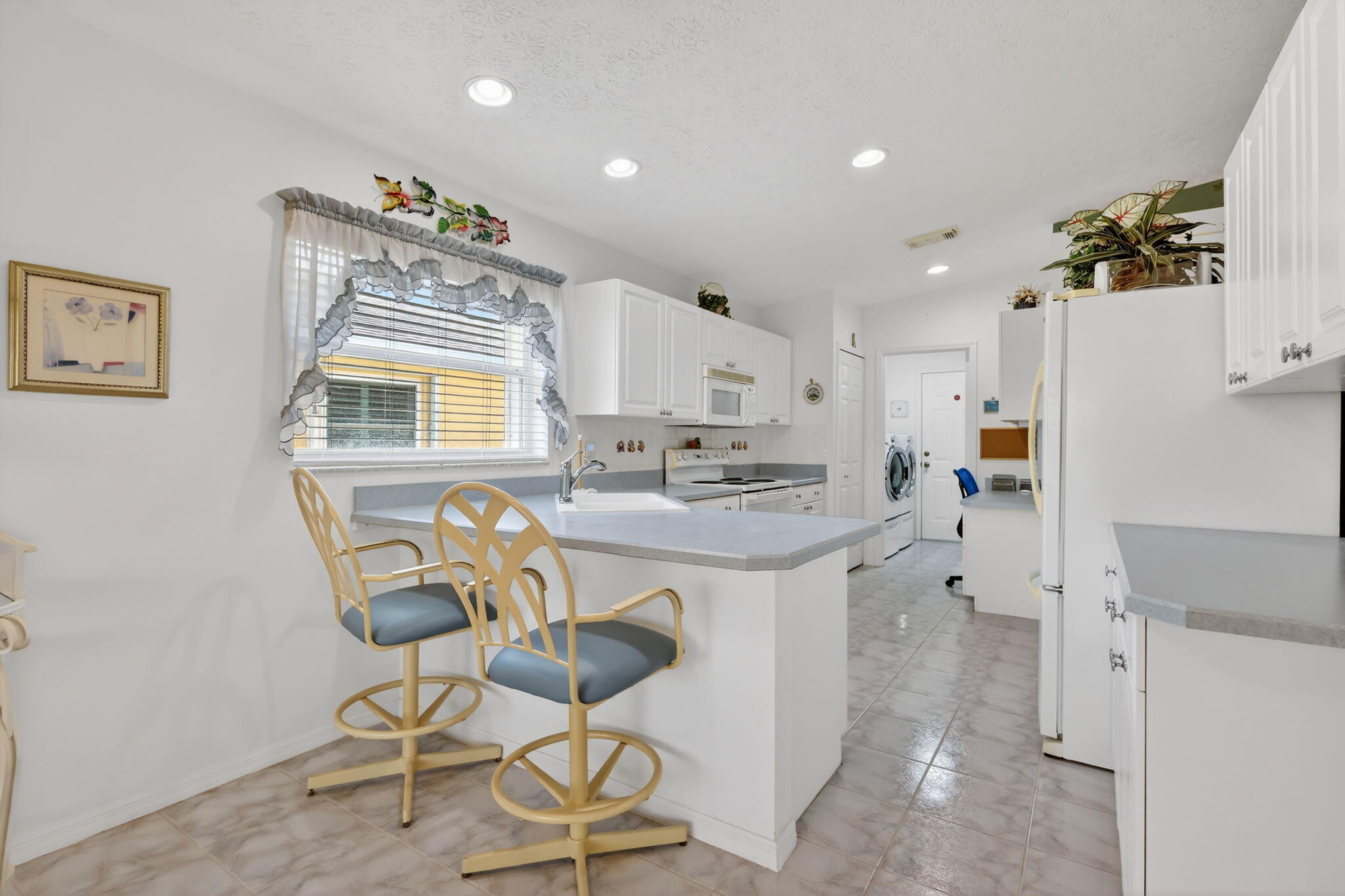 PALM GROVE SUBDIVISION - Residential