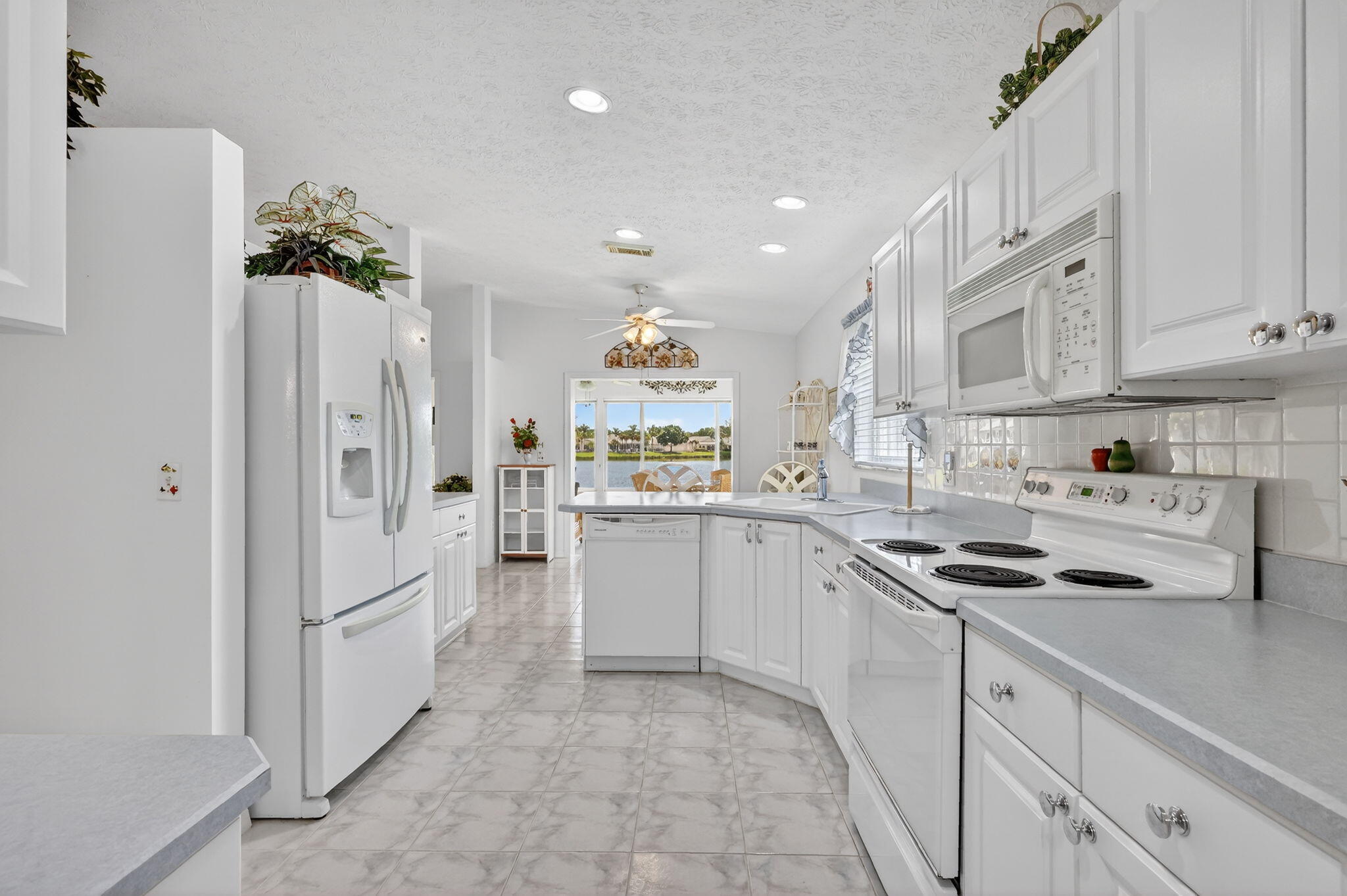 PALM GROVE SUBDIVISION - Residential