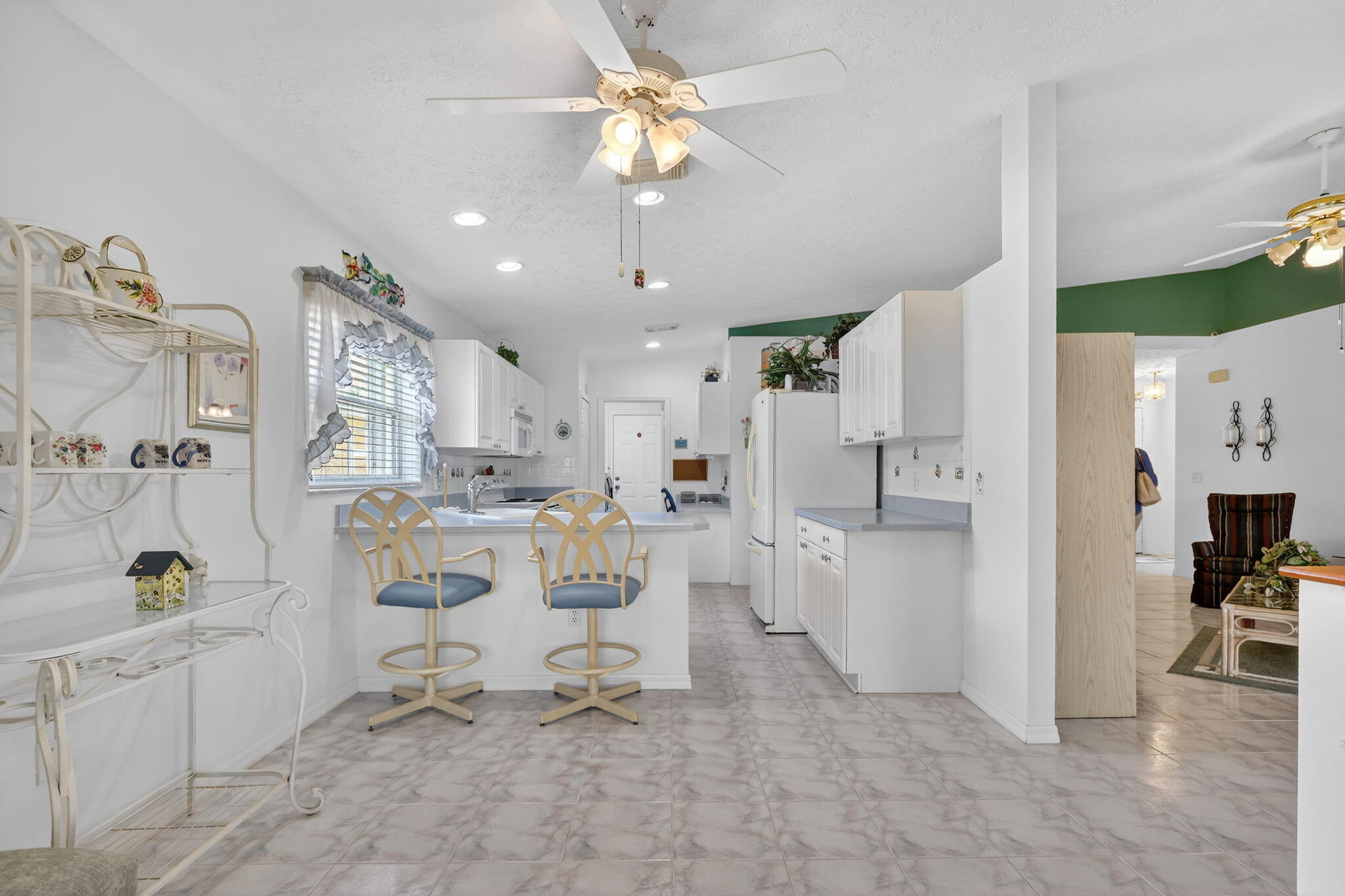 PALM GROVE SUBDIVISION - Residential