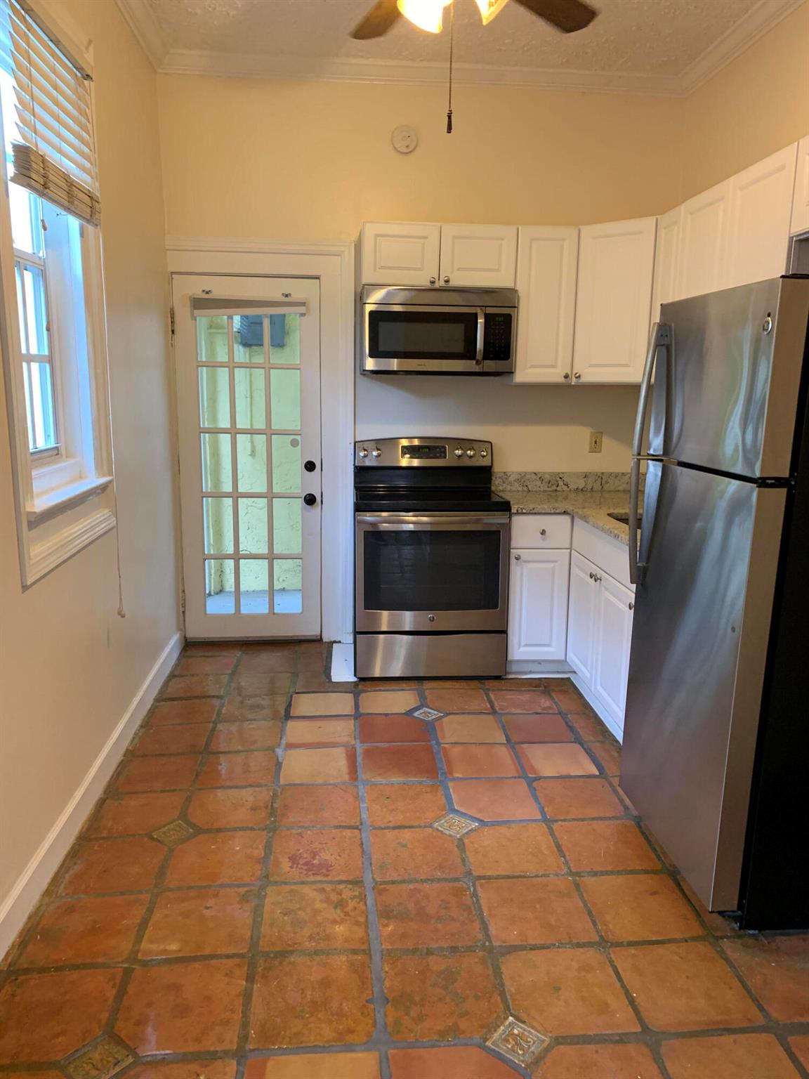 ERBS DAISY E ADD - Residential Lease