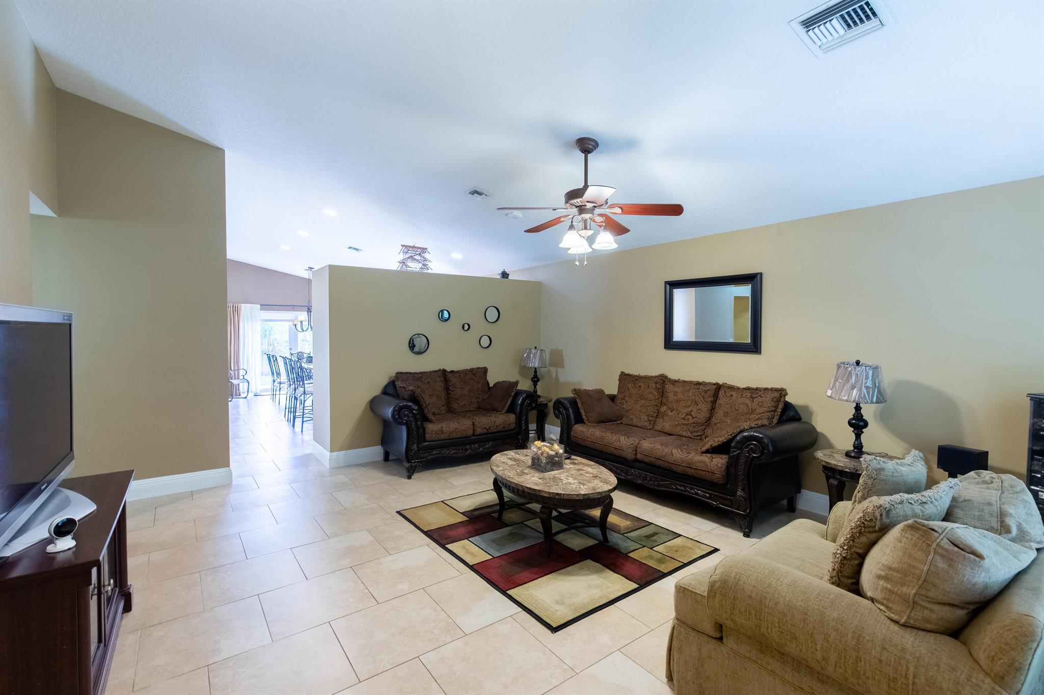 10746 Oak Bend Way