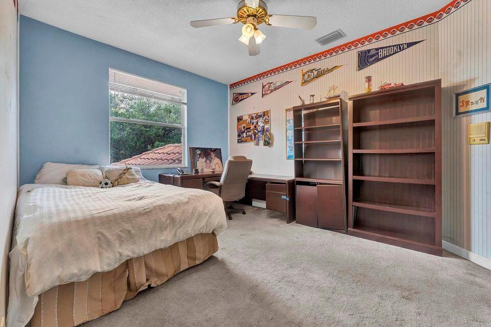 Hamptons - Residential Lease