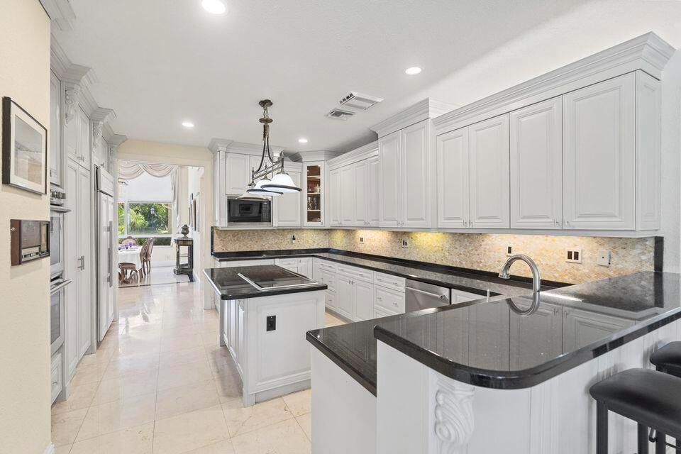 Hamptons - Residential Lease