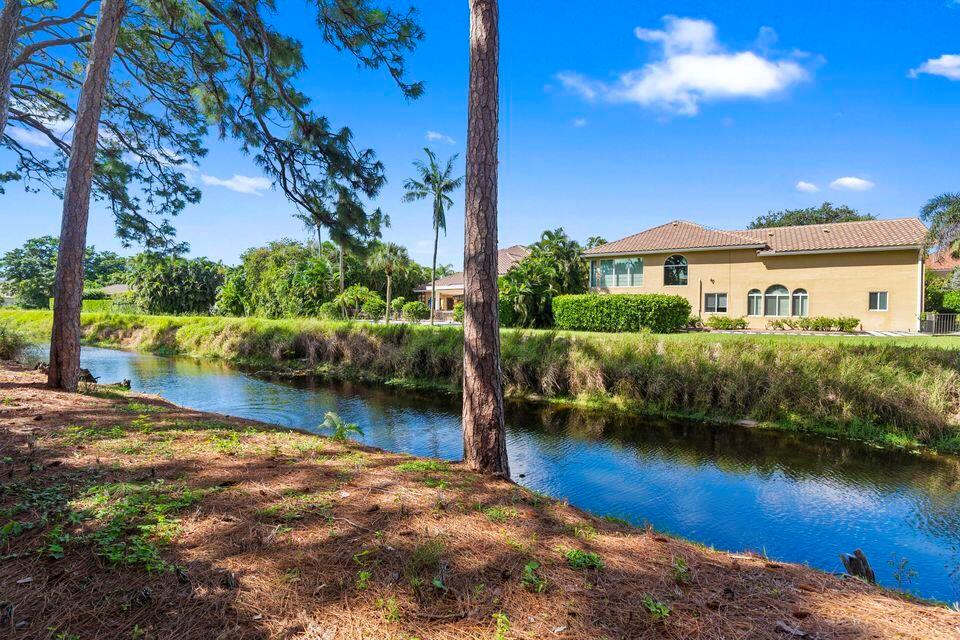 View photos, virtual tours, details... 3271 Harrington Drive