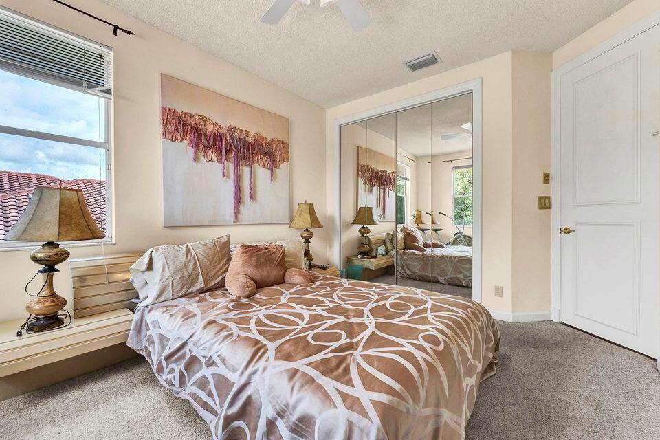 Hamptons - Residential Lease