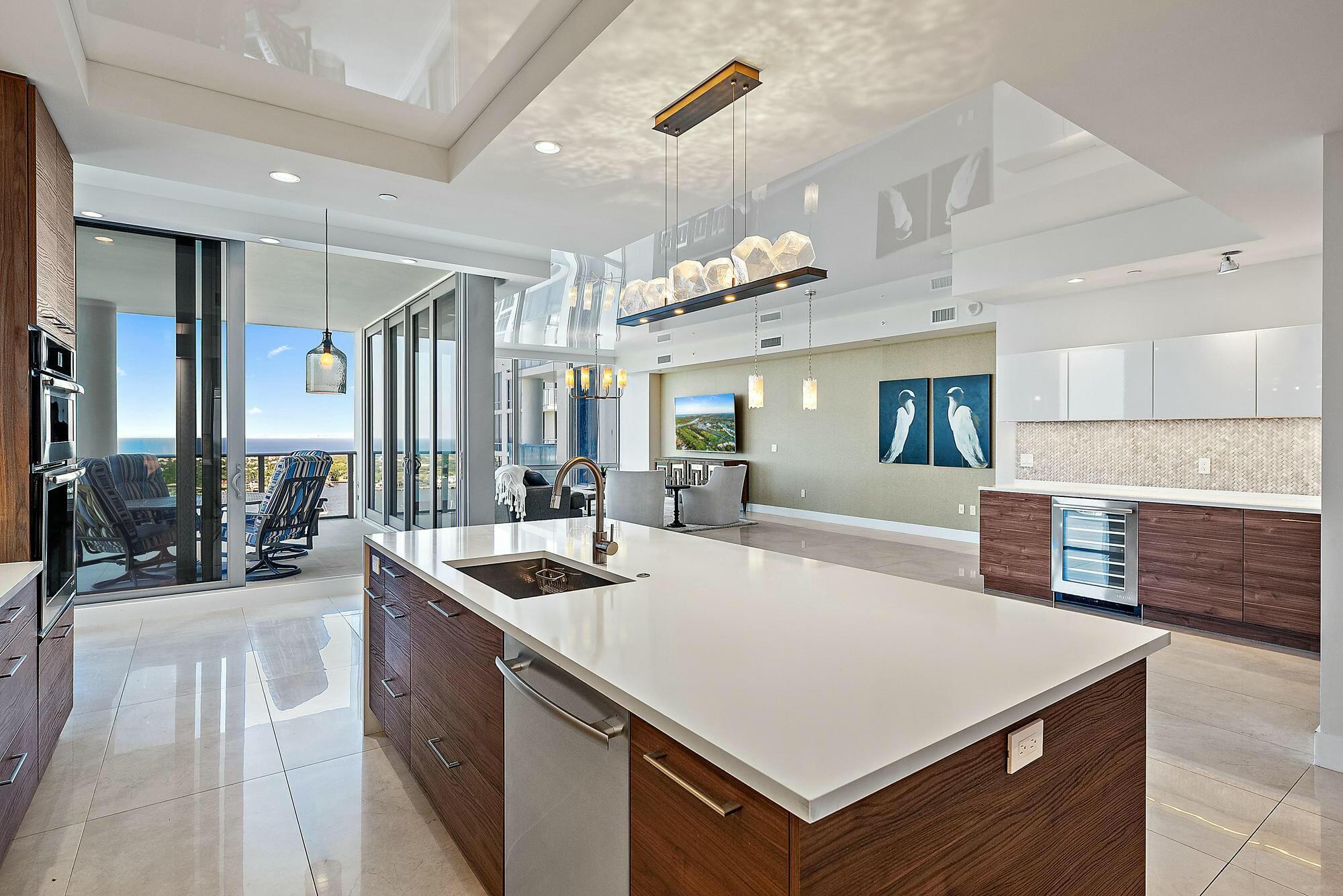 WATER CLUB NORTH PALM BEA - Residential