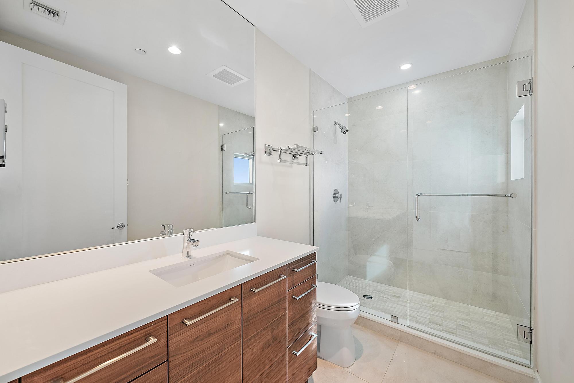 WATER CLUB NORTH PALM BEA - Residential