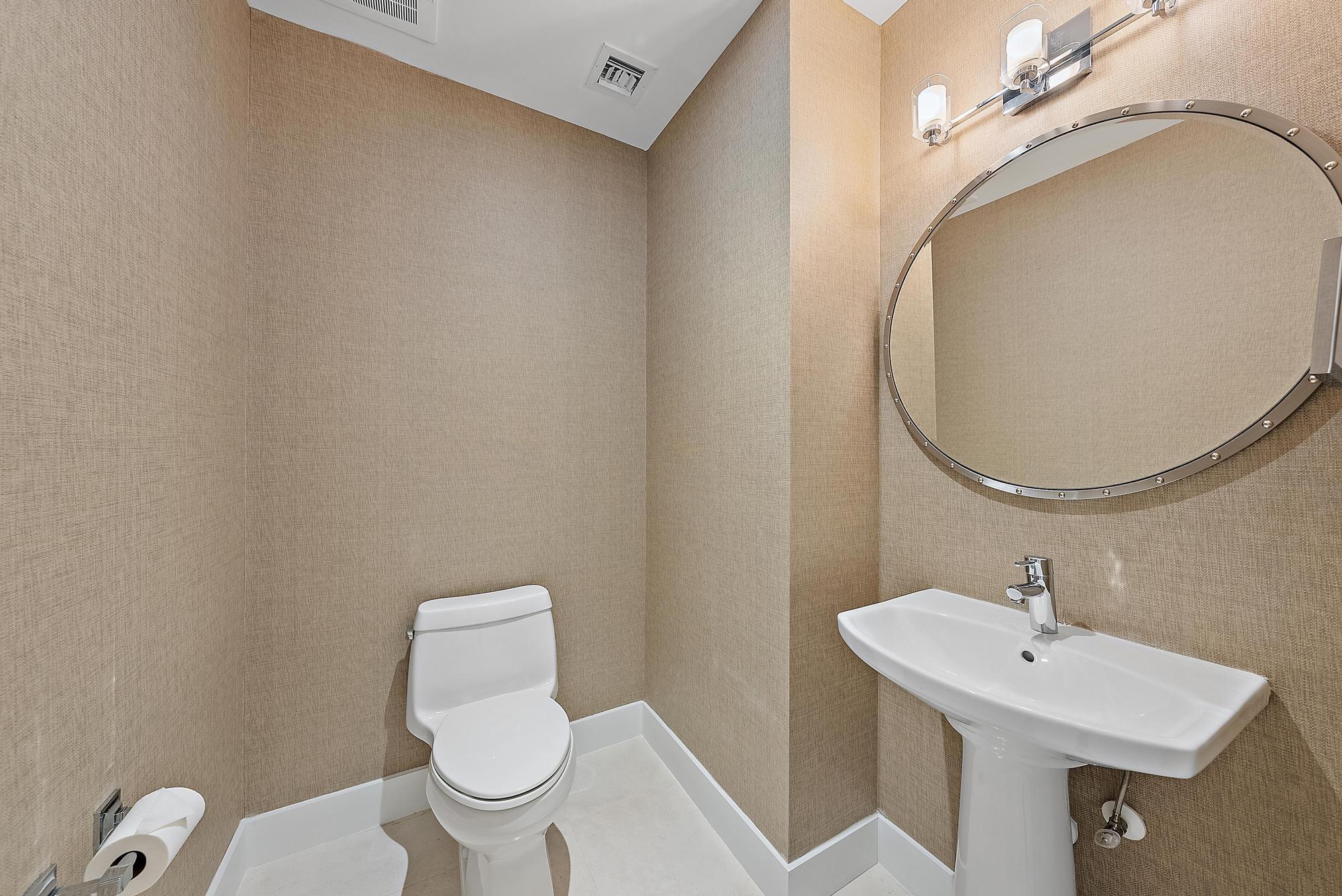 WATER CLUB NORTH PALM BEA - Residential