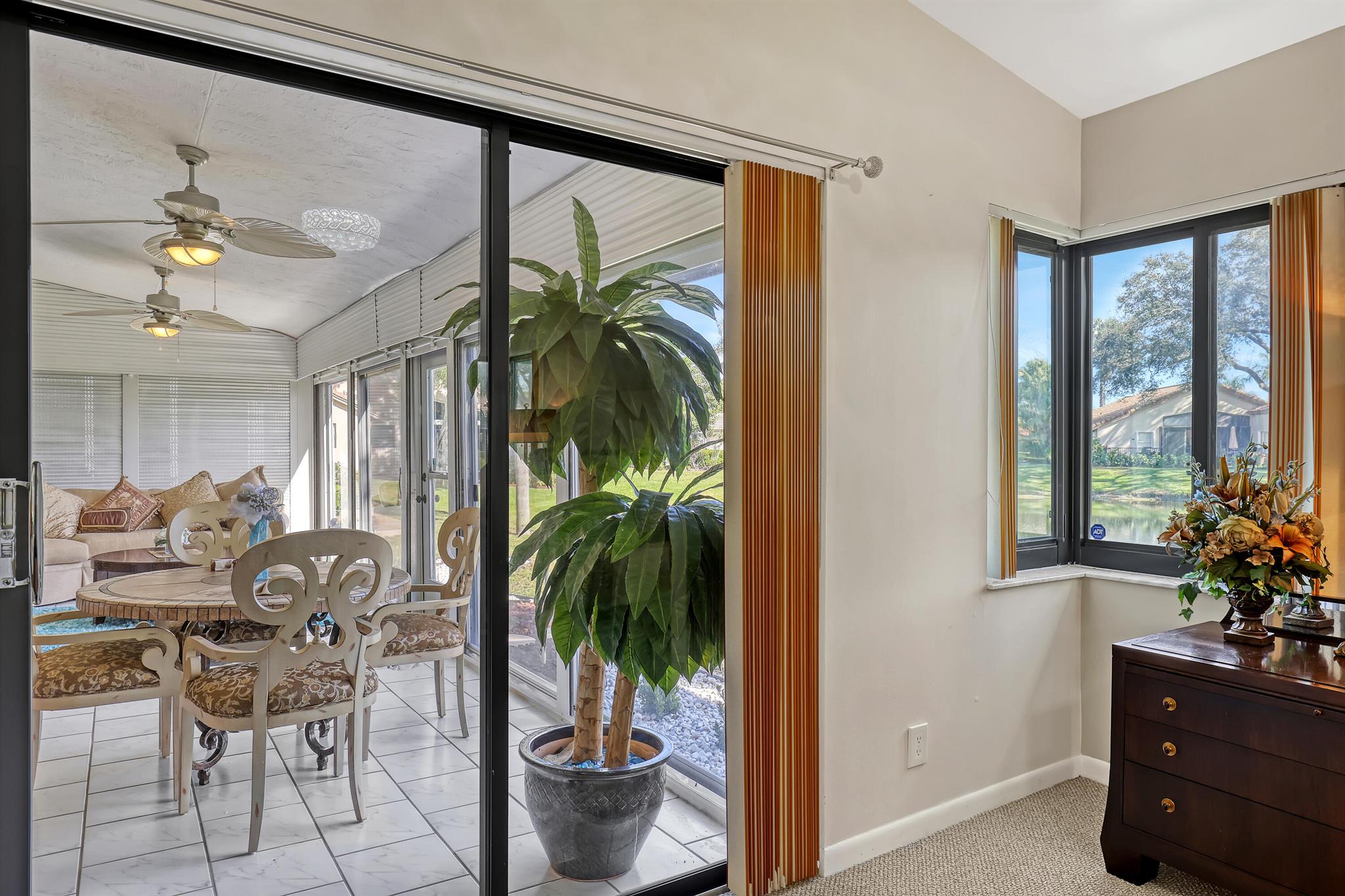 PALM SHORES - Residential