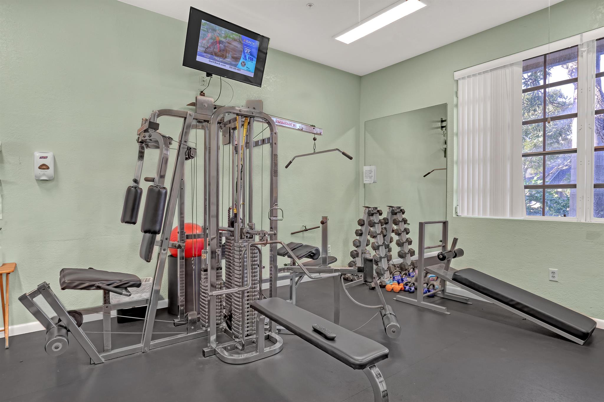 PALM SHORES - Residential