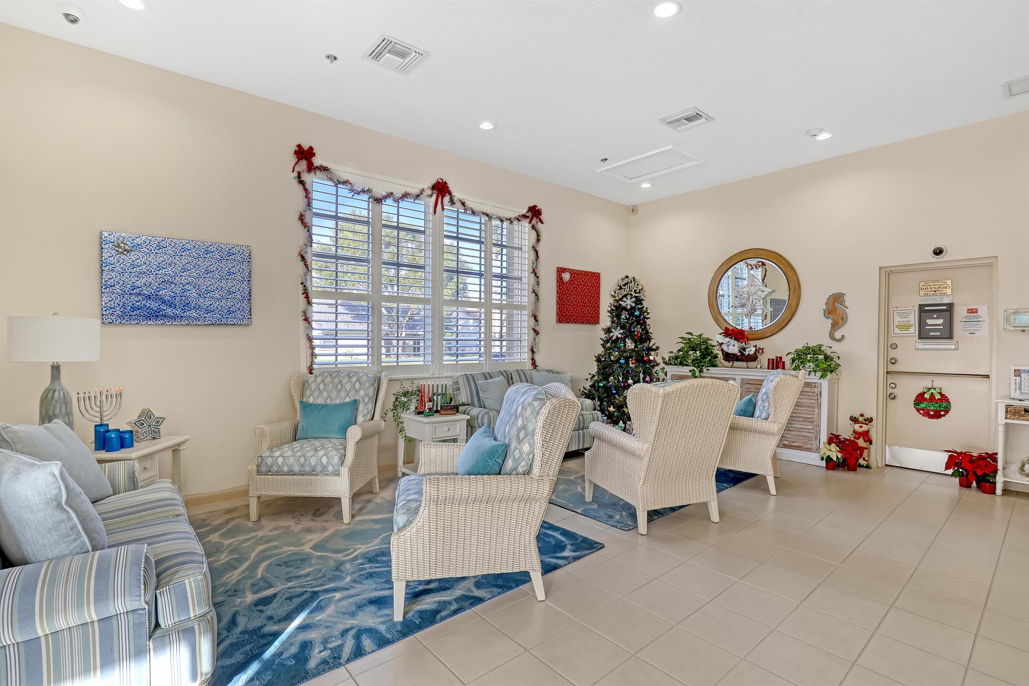 PALM SHORES - Residential