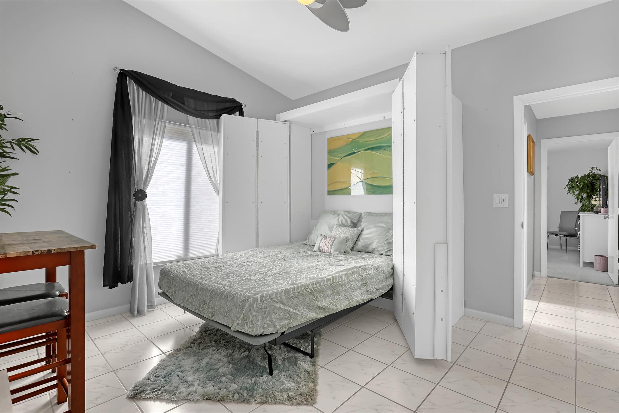 PALM SHORES - Residential