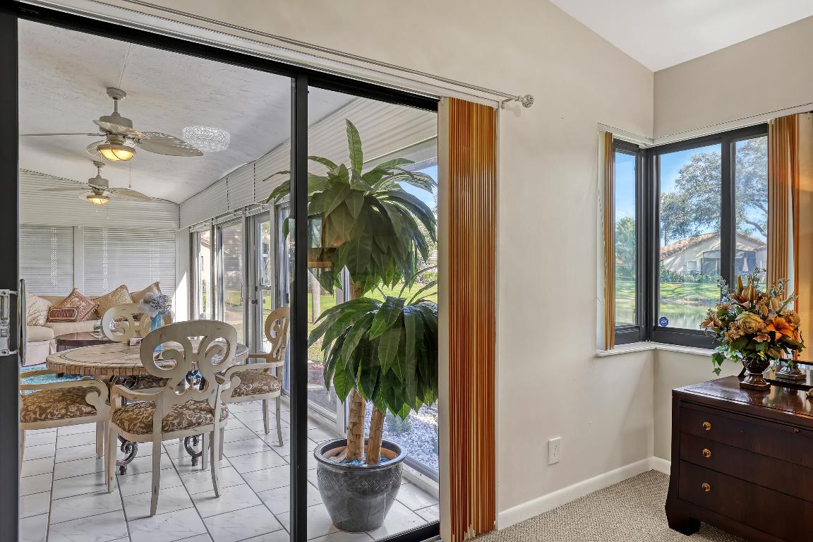 PALM SHORES - Residential