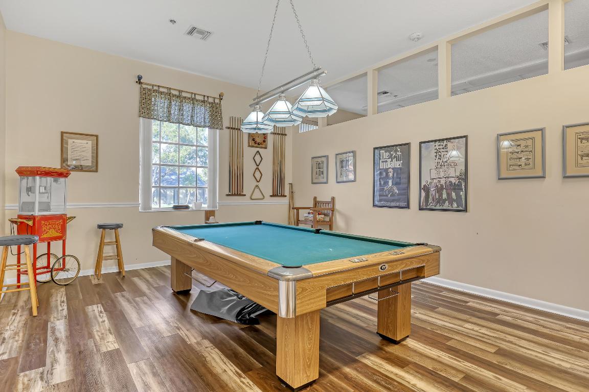 PALM SHORES - Residential