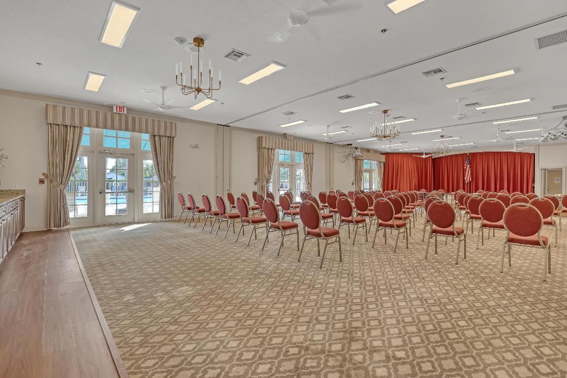 PALM SHORES - Residential