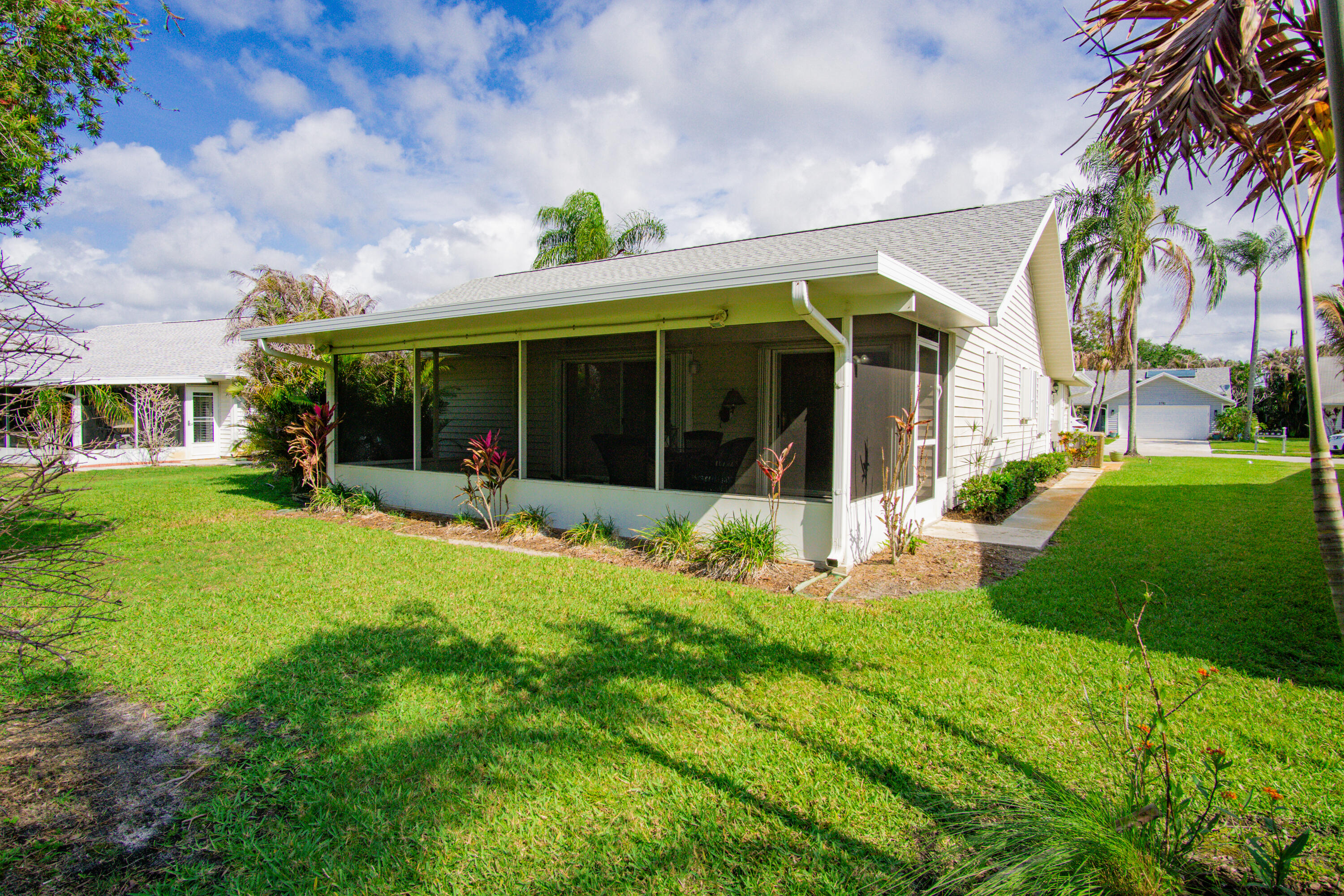 DUCKWOOD - Residential