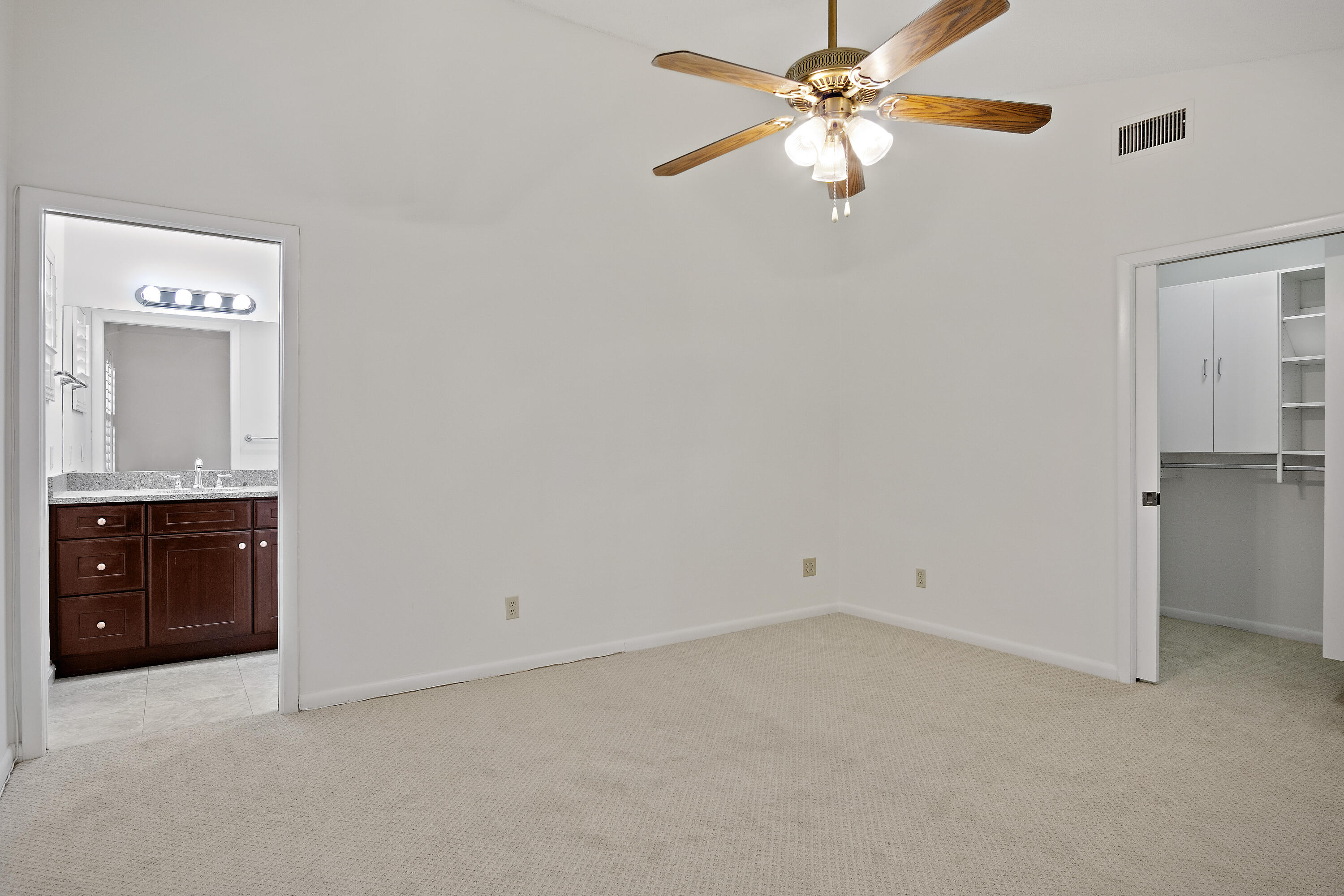 DUCKWOOD - Residential