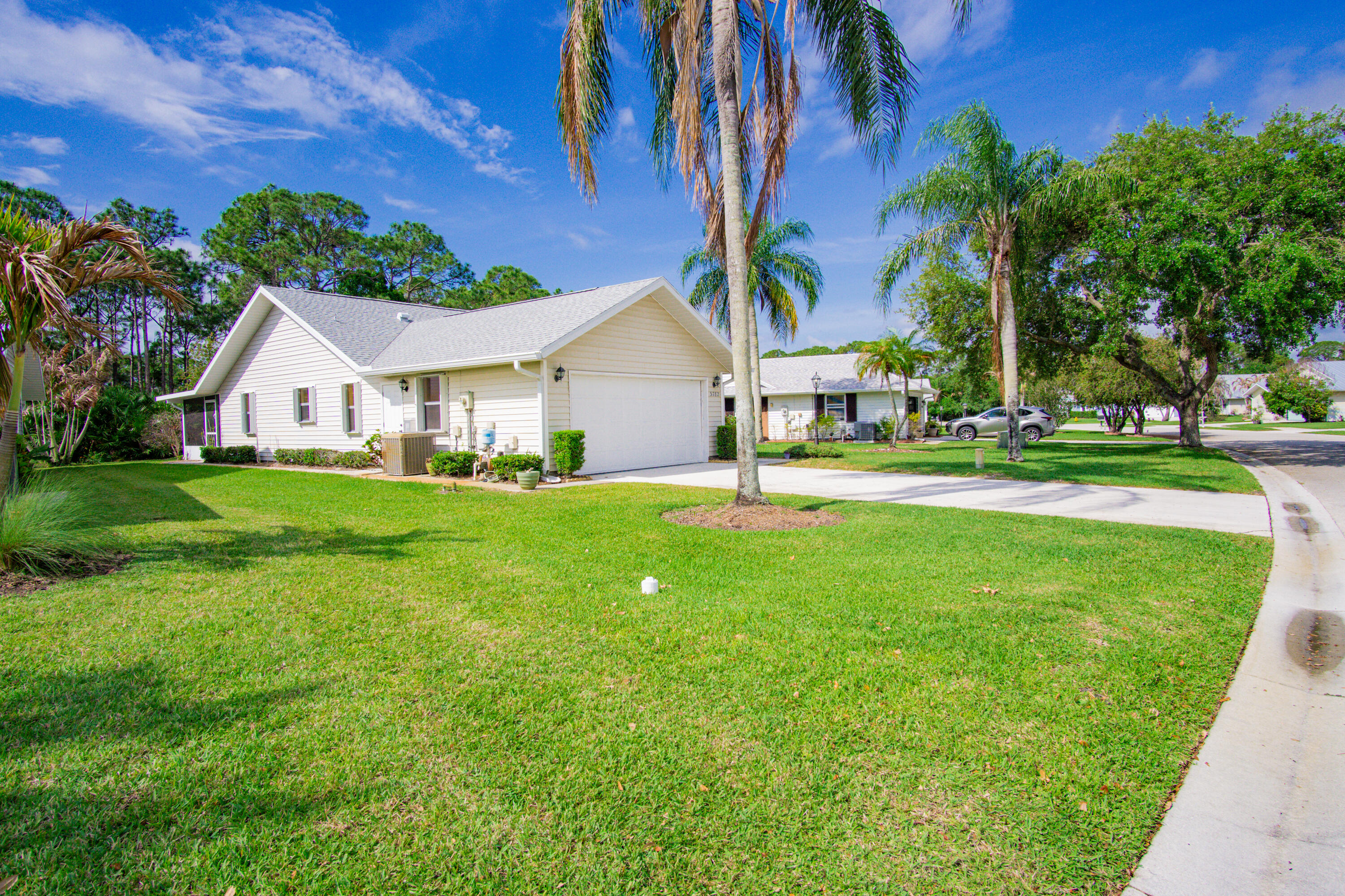 DUCKWOOD - Residential