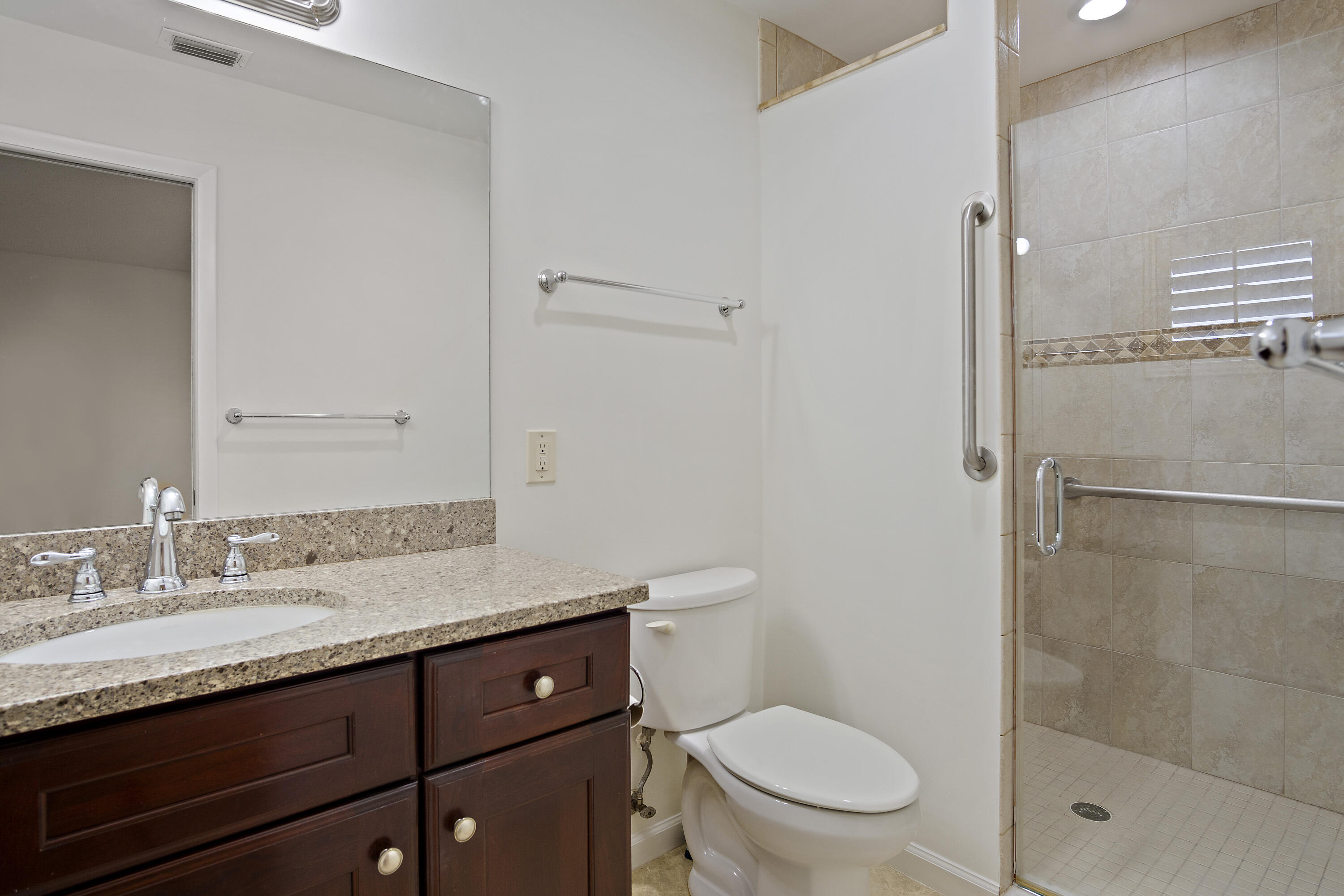 DUCKWOOD - Residential