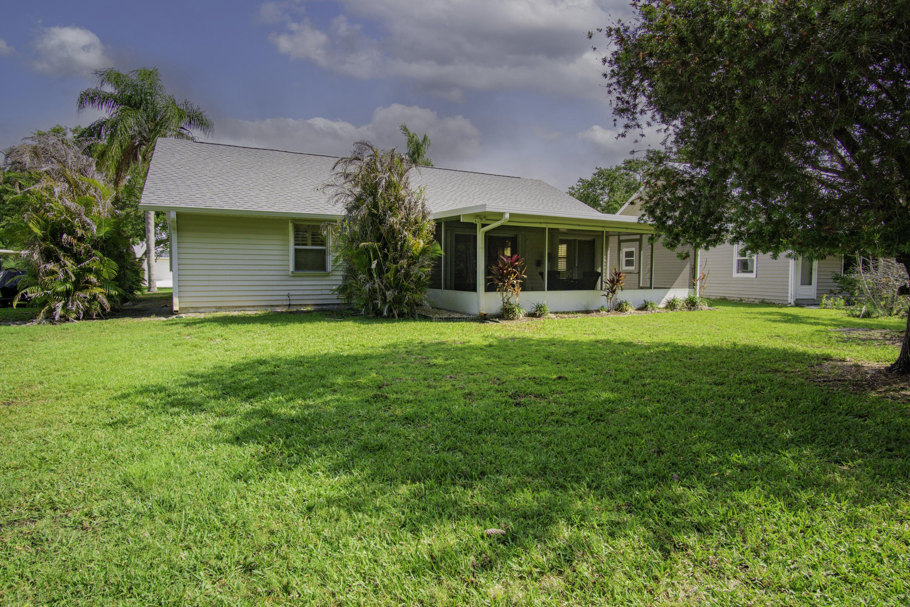 DUCKWOOD - Residential