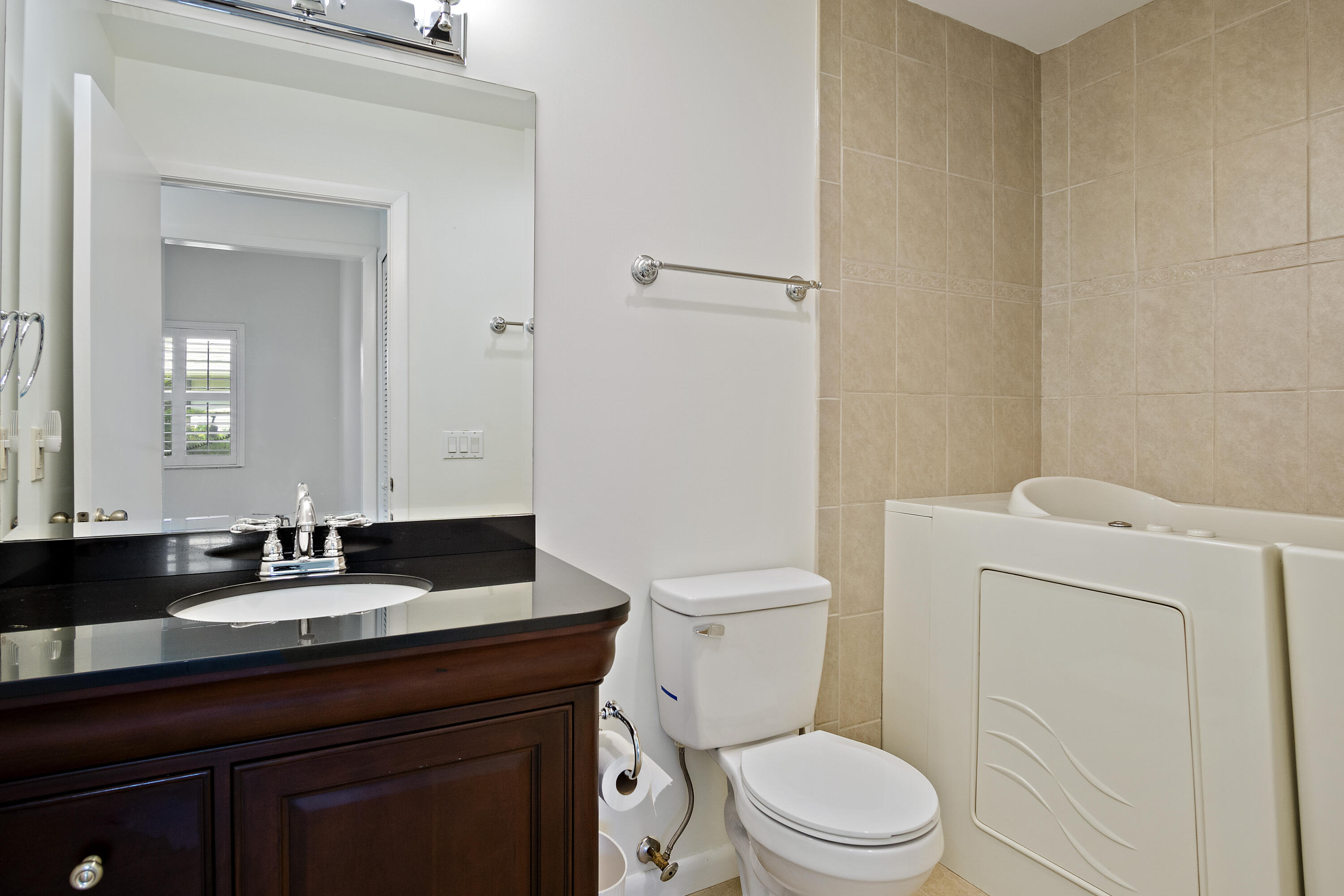 DUCKWOOD - Residential