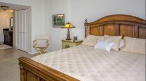 CORONADO AT HIGHLAND BEACH CONDO - Residential