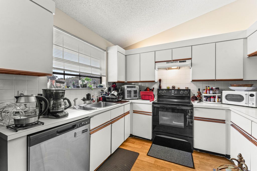 Photo of 906 Congressional Way #906, Deerfield Beach, FL 33442 (MLS # R11162345)