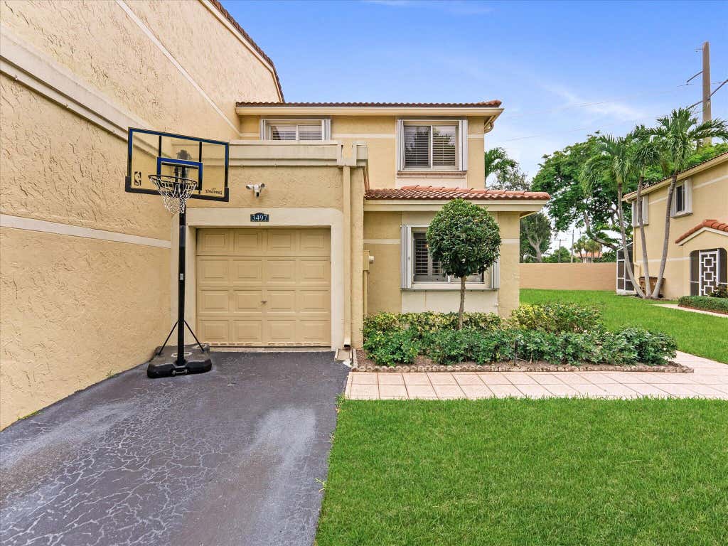 Photo of 3497 DEER CREEK PALLADIAN Circle #3497, Deerfield Beach, FL 33442 (MLS # B26062243)