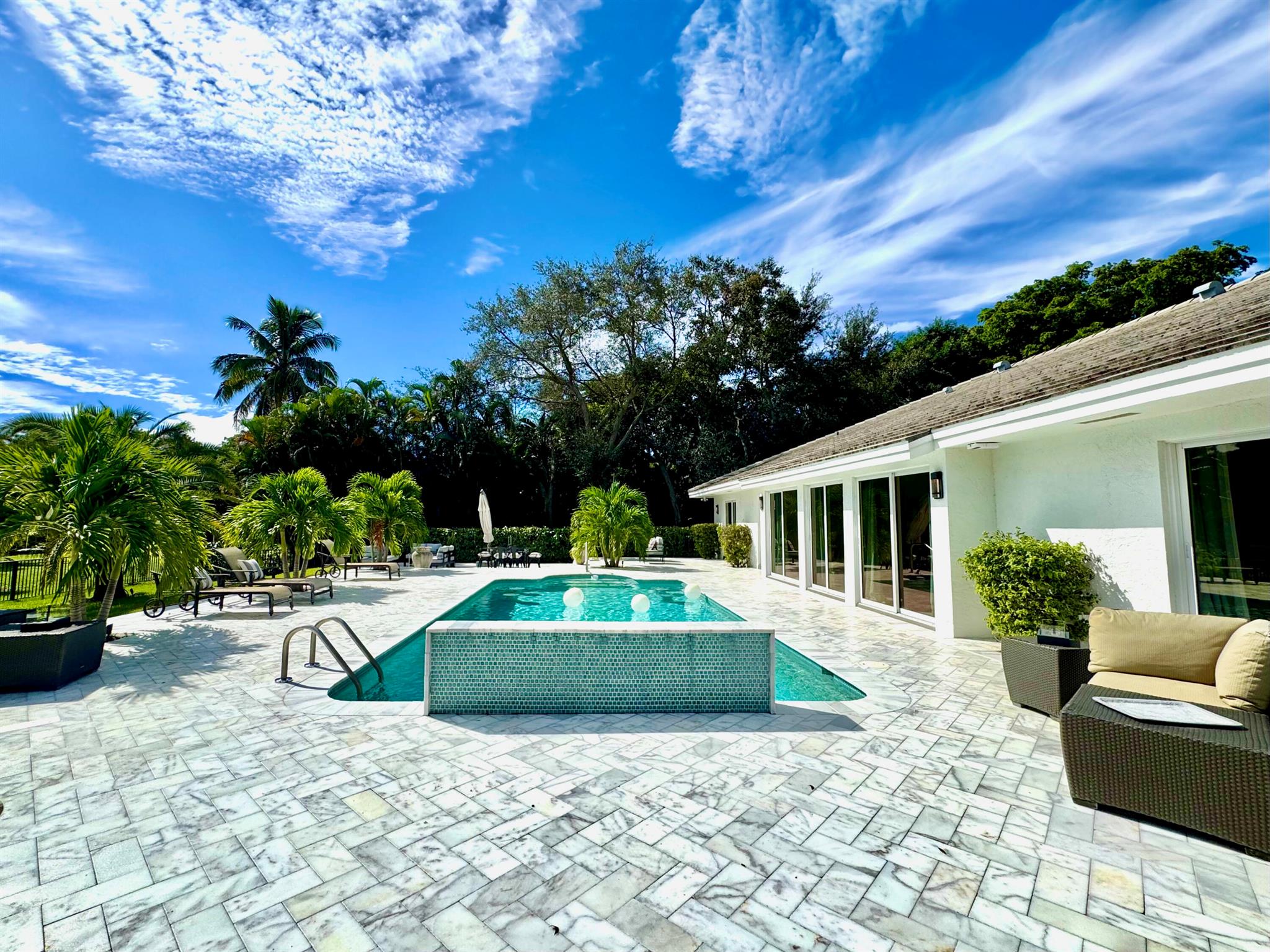 DELRAY LAKES ESTATES - Residential