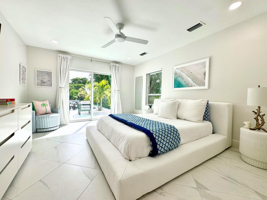 DELRAY LAKES ESTATES - Residential