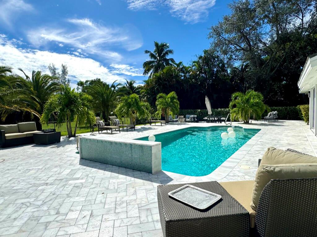 DELRAY LAKES ESTATES - Residential